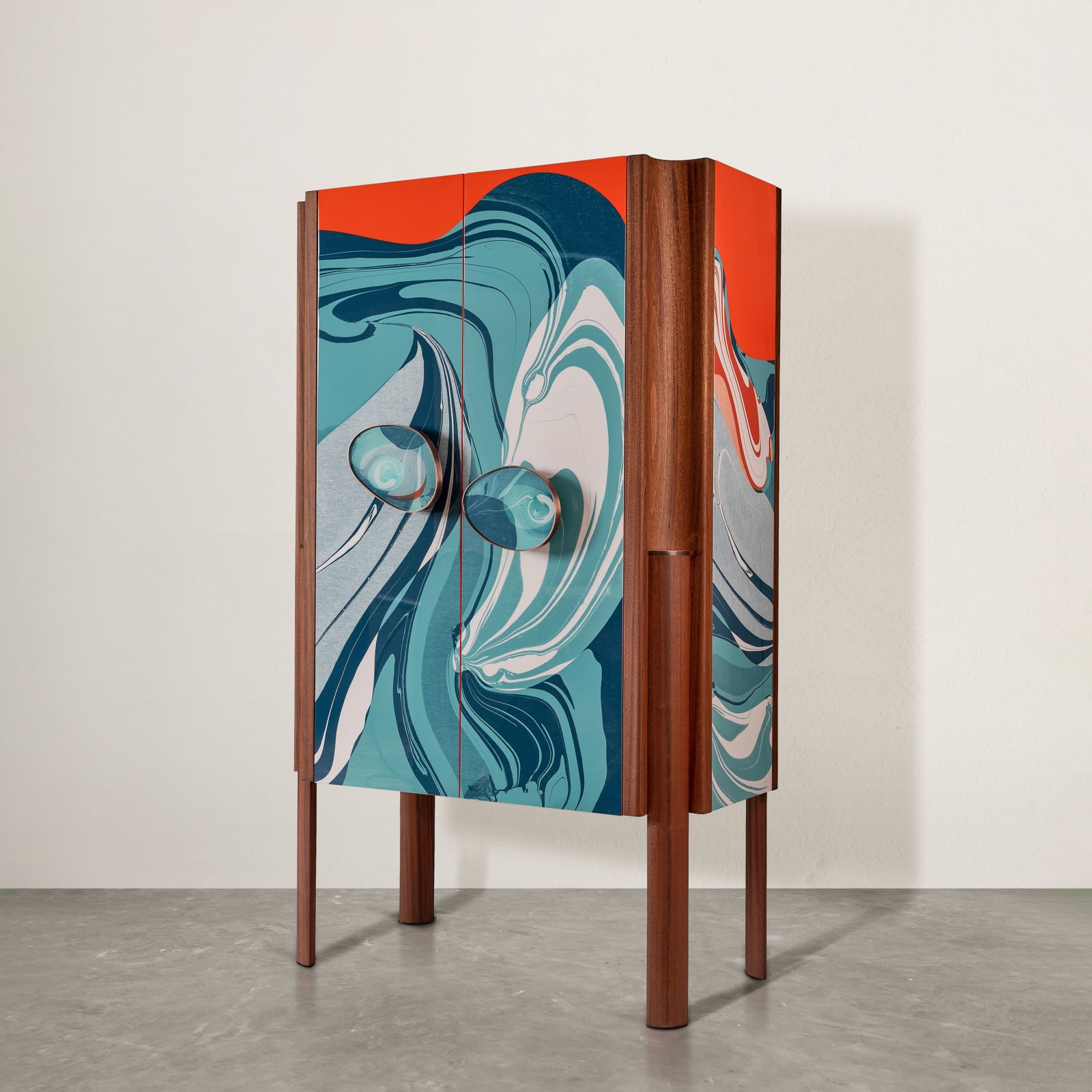 Ahu, Meyhane Waves Cabinet