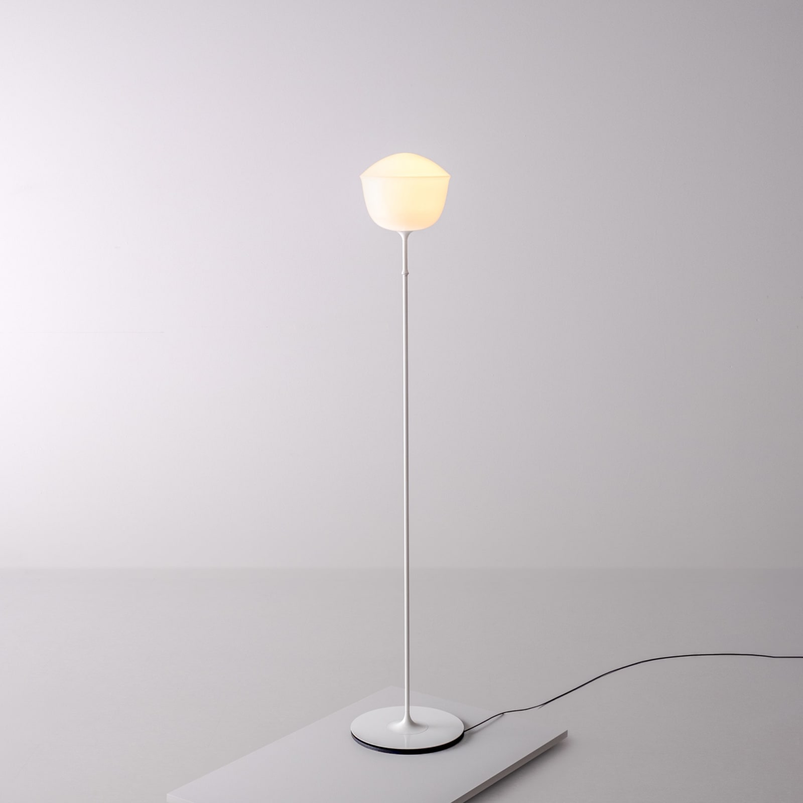 A-N-D, Contour Floor Lamp 225