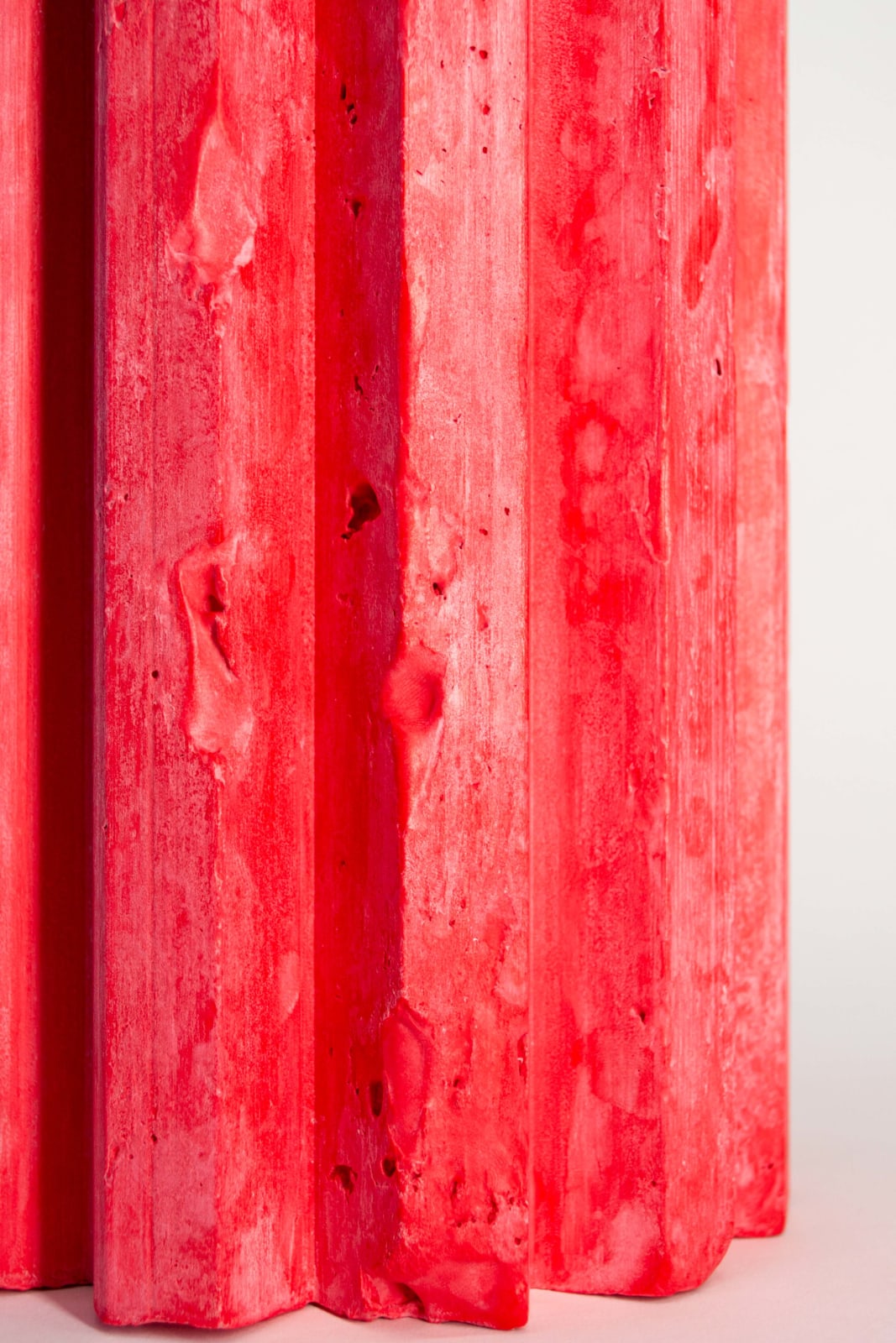 Lenny Stöpp, Cornice Vessel - Sturdy, Red 12X