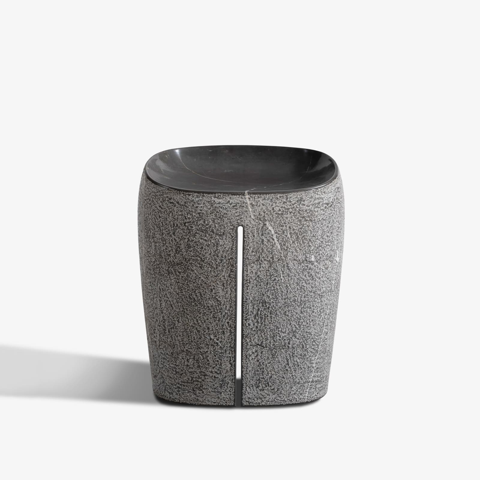 Pieter Maes, Niki Stool, 2020