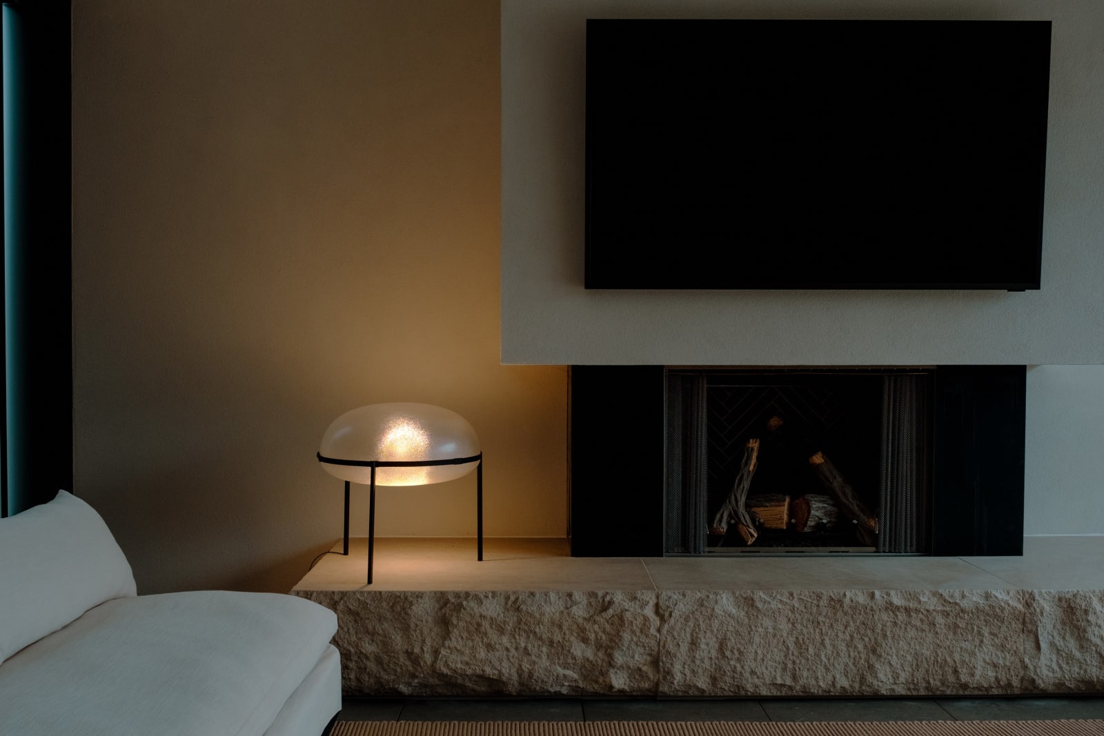 A-N-D, Iris 60 - Floor Small Combo B/A