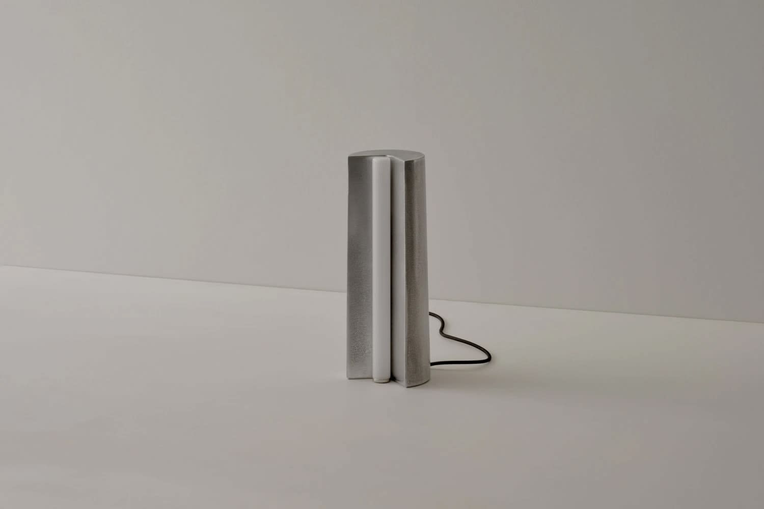 Volker Haug Studio, Tableton Aluminium Tall