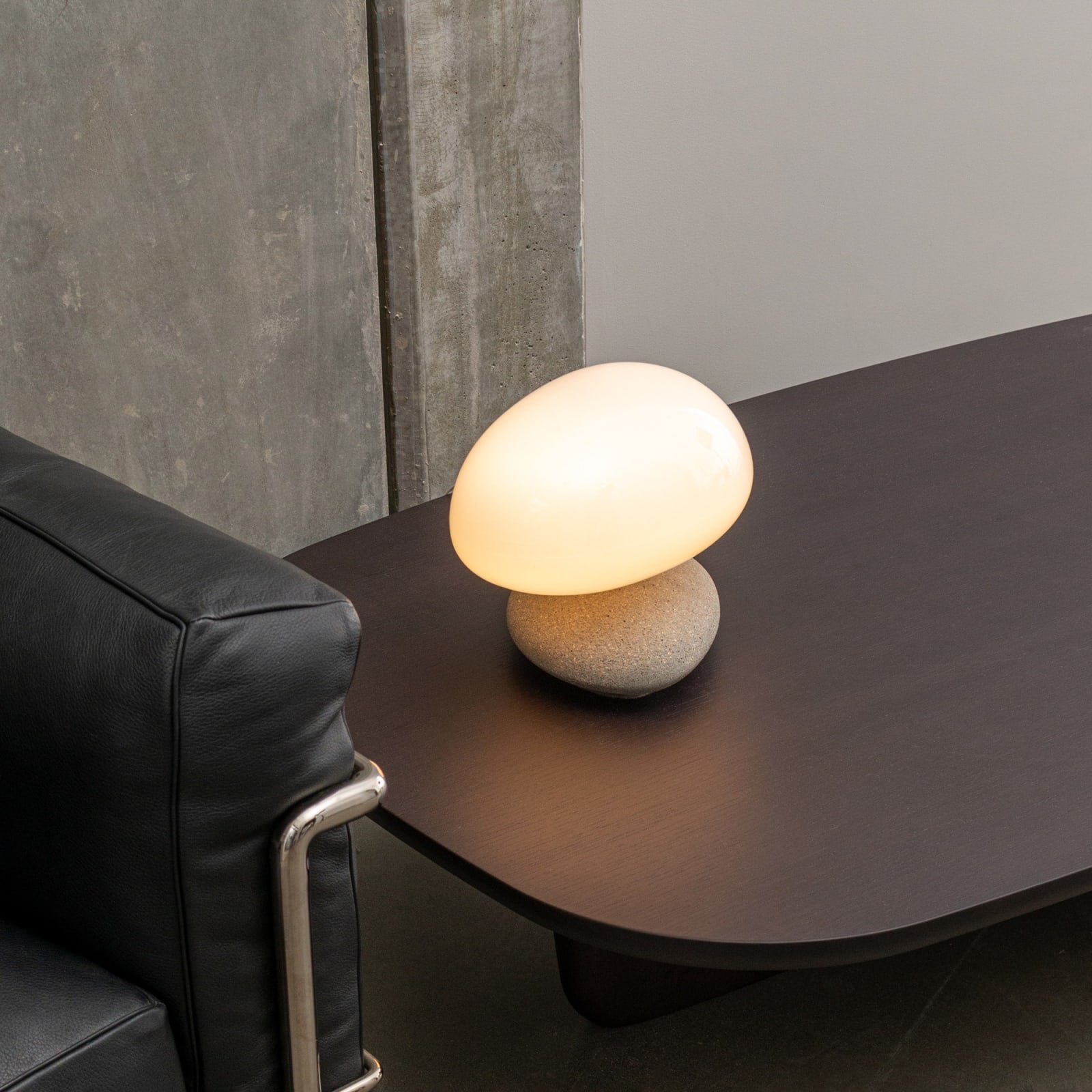 A-N-D, Pebble Table Lamp A