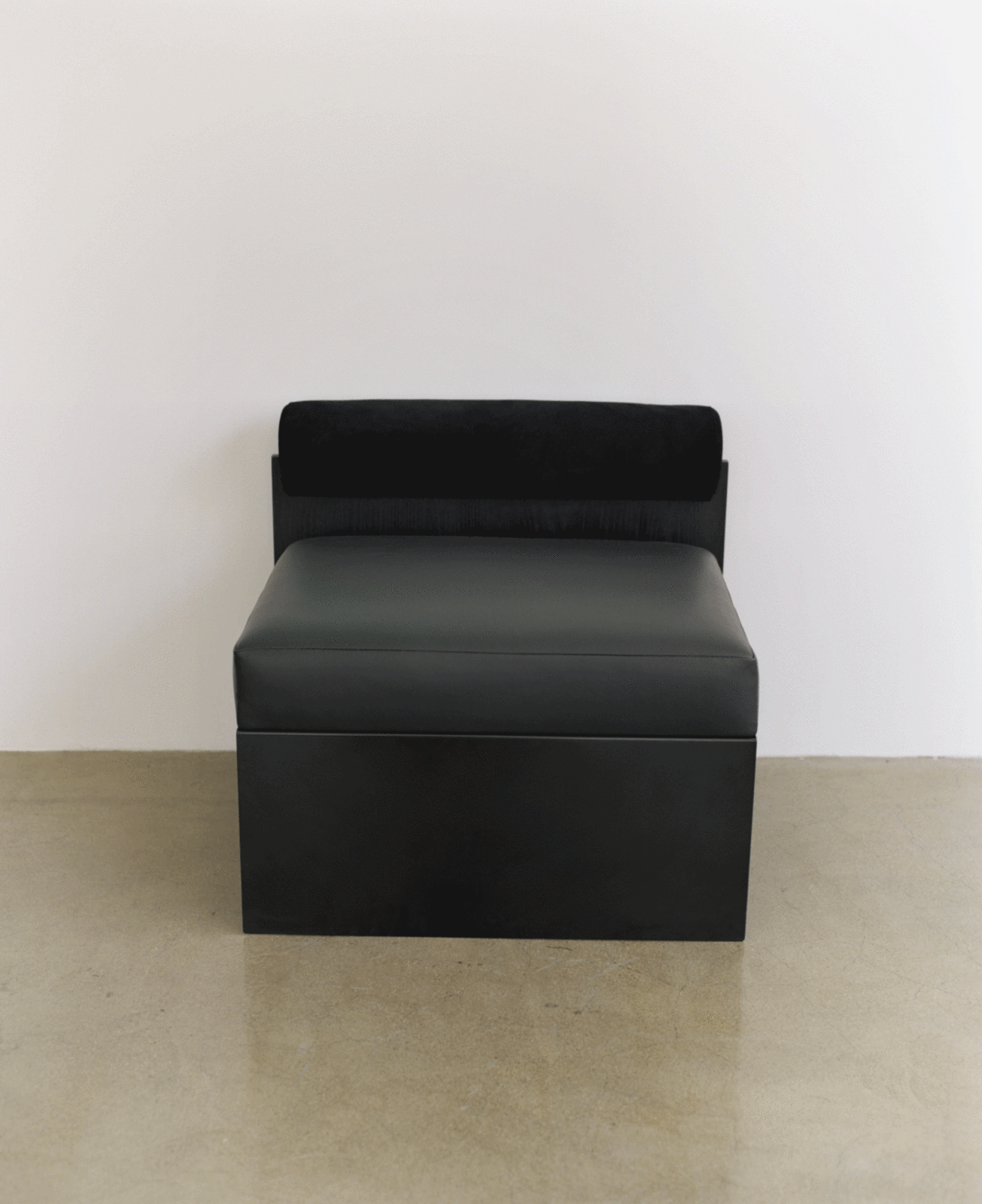 Jialun Xiong, Building Blocks Lounge Chair