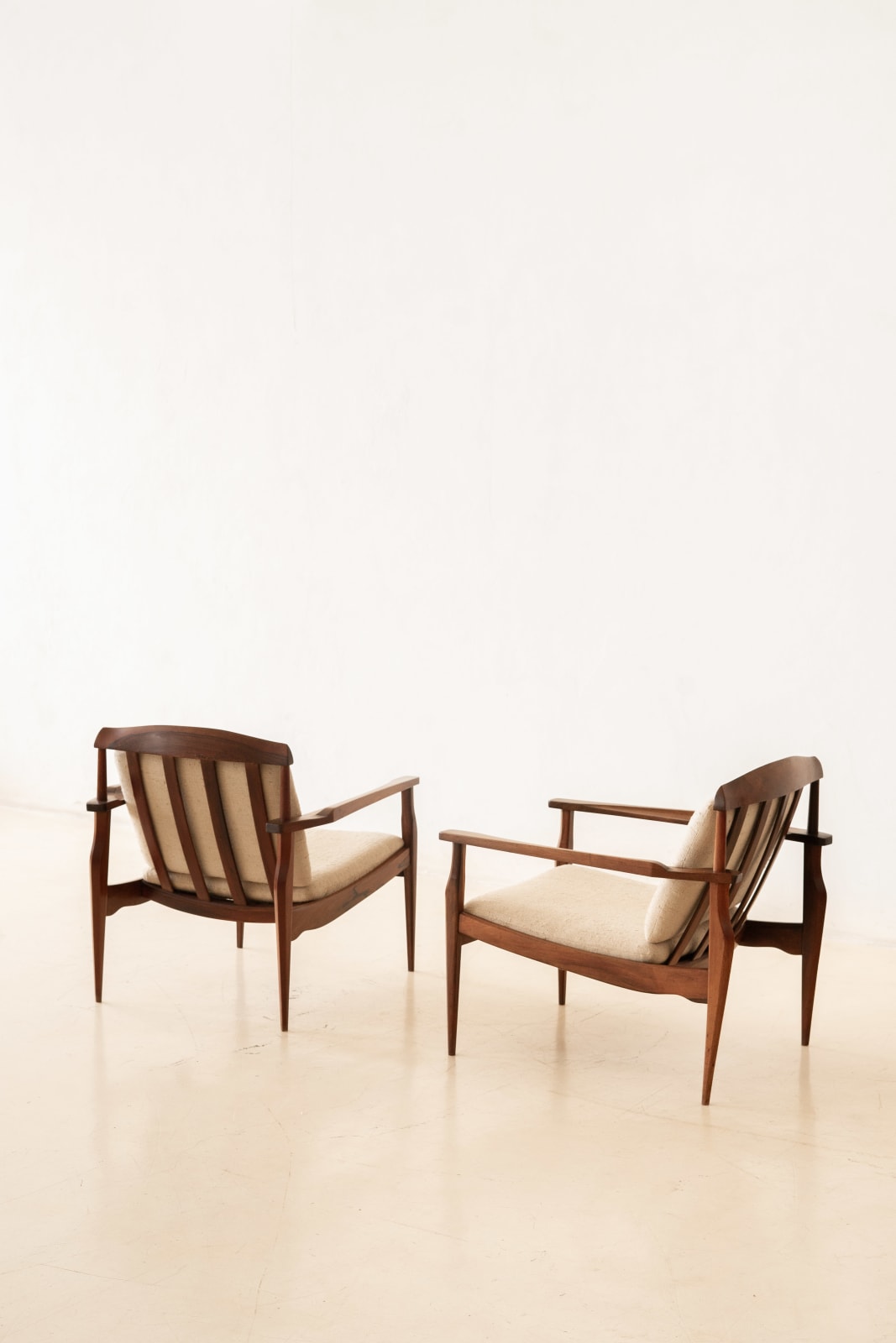 Joaquim Tenreiro, Rosewood Armchair (2 units), 1960s