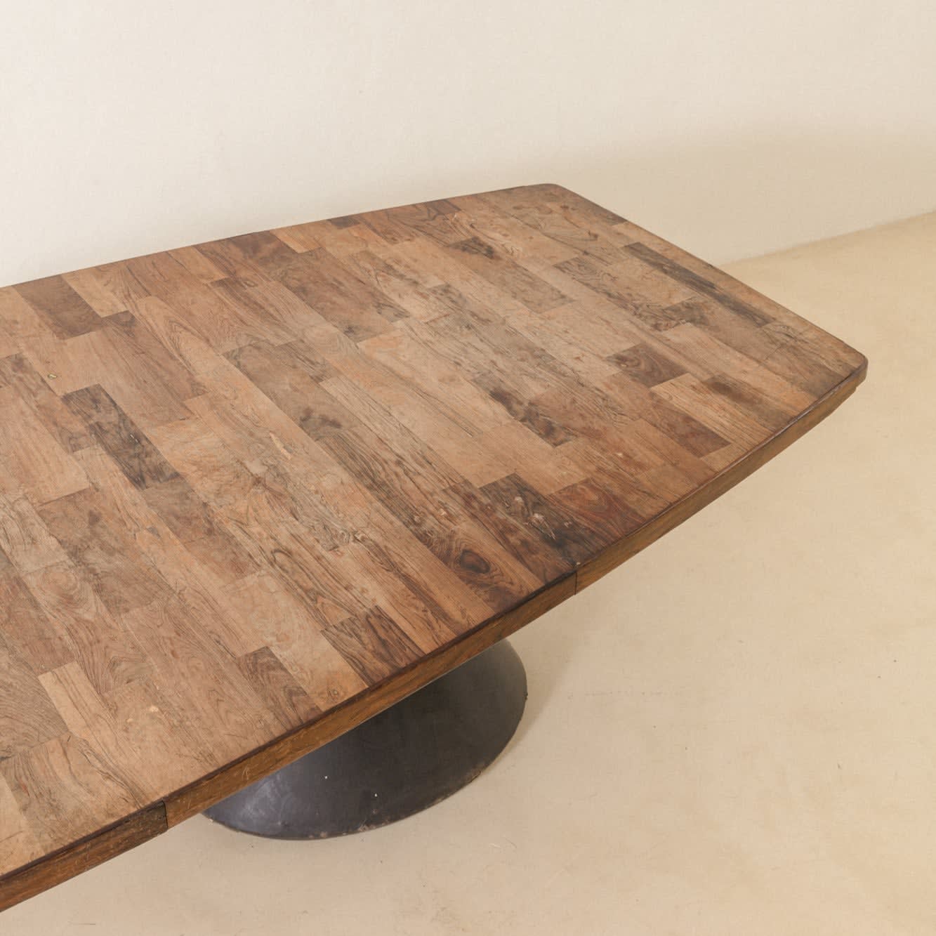 Jorge Zalszupin, Guanabara Table, 1959