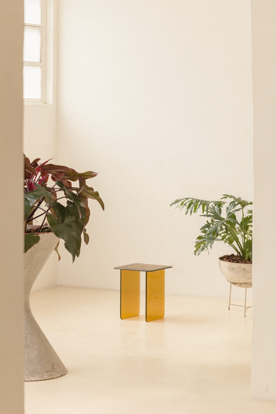 Lucas Recchia, Morfa nº 04 (Ambar Glass) SMALL, 2019