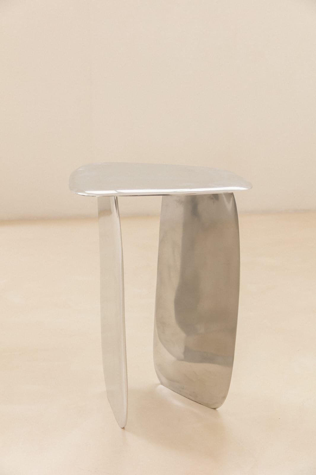 Lucas Recchia, Morfa nº 01 (Polished Aluminium), 2019