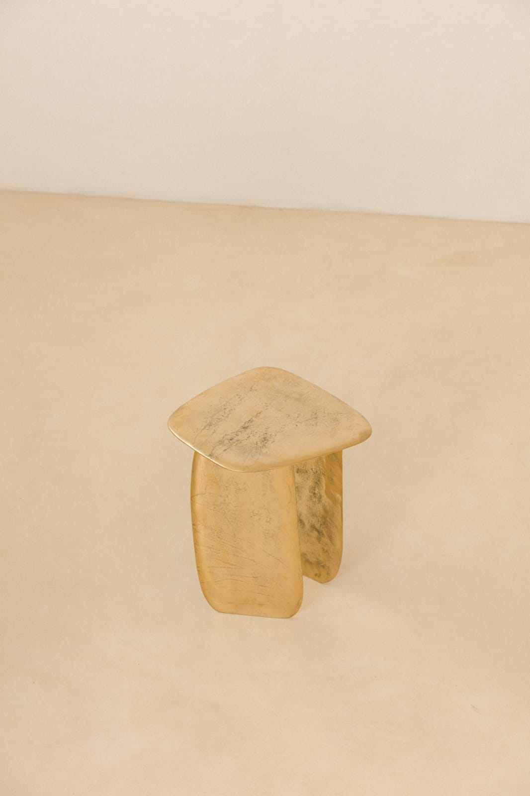 Lucas Recchia, Morfa nº 01 (Unpolished Bronze), 2019