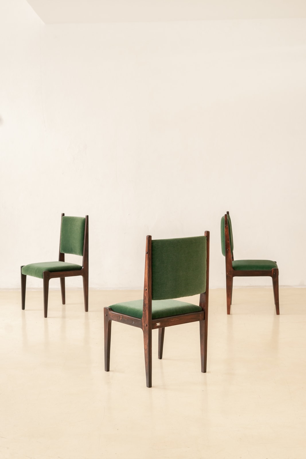 Sergio Rodrigues, Bloch Chairs (8 units), c. 1965