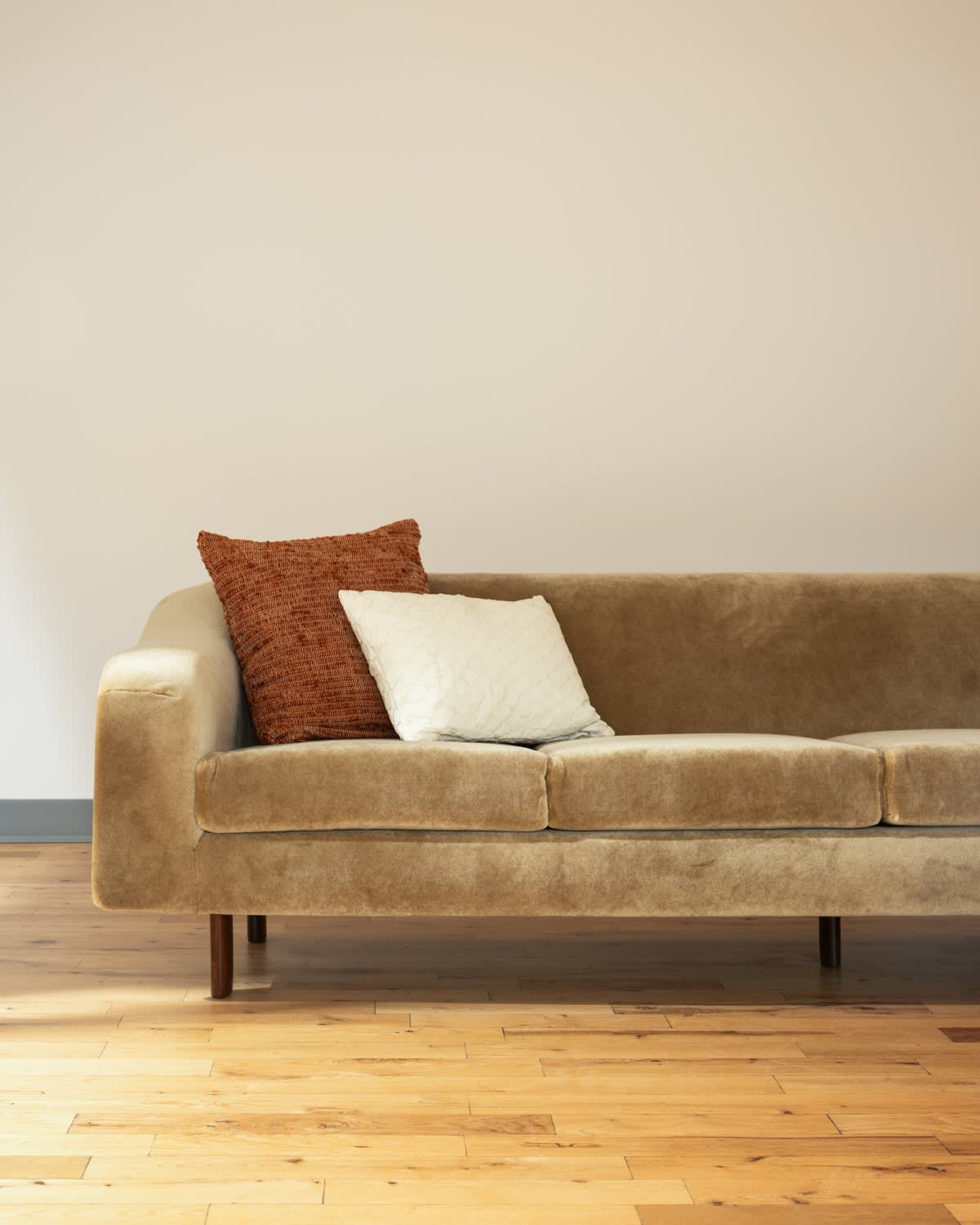 Joaquim Tenreiro, Curved Sofa, c. 1950