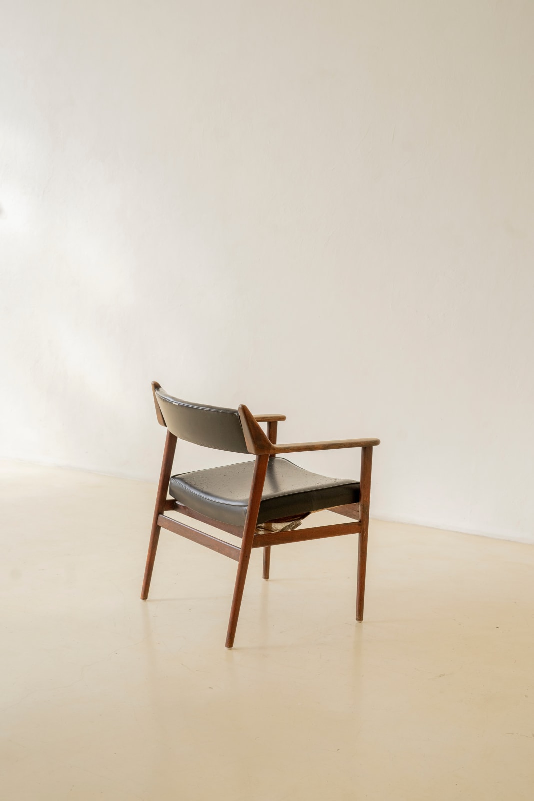 Cantù Móveis e Interiores Ltda., Chair with Armrests , 1960s