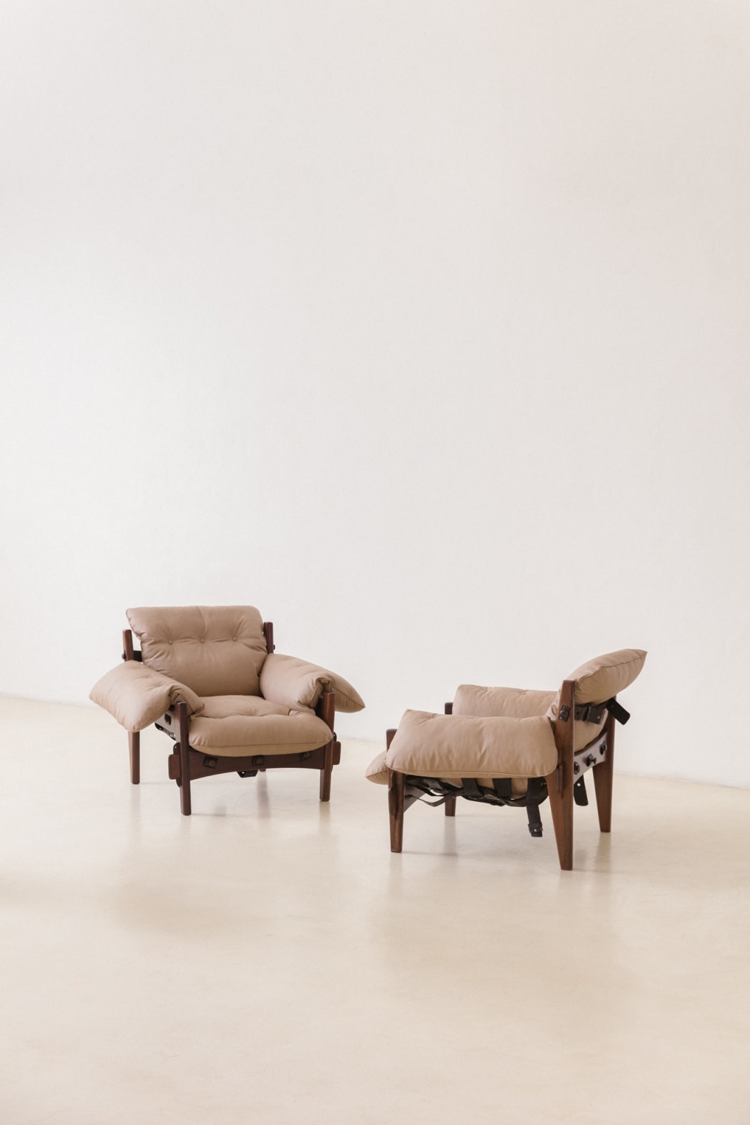 Sergio Rodrigues, Moleca Armchair (2 units - pair), 1963