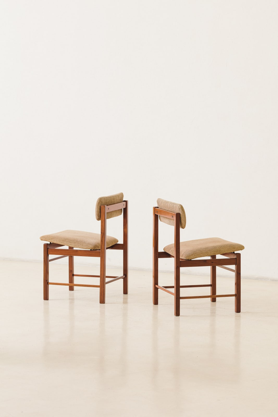 Ernesto Hauner, Dining chair (10 units), 1960s