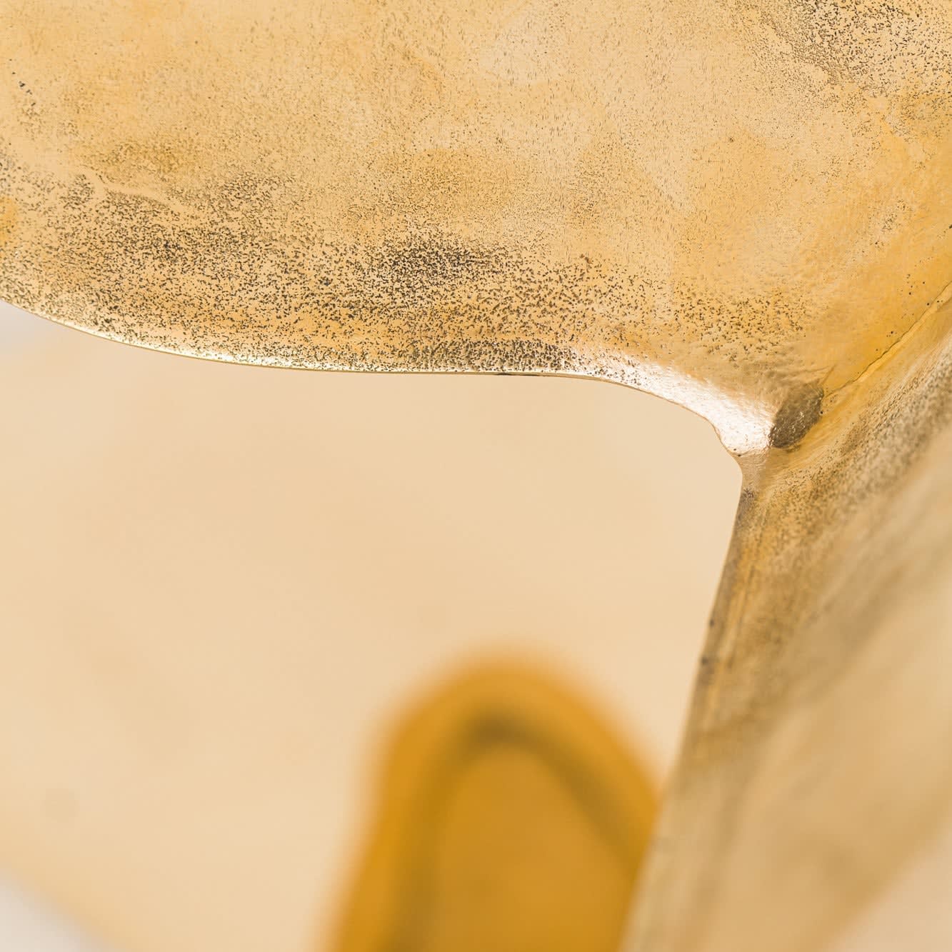 Lucas Recchia, Cavo Side Table, 2025