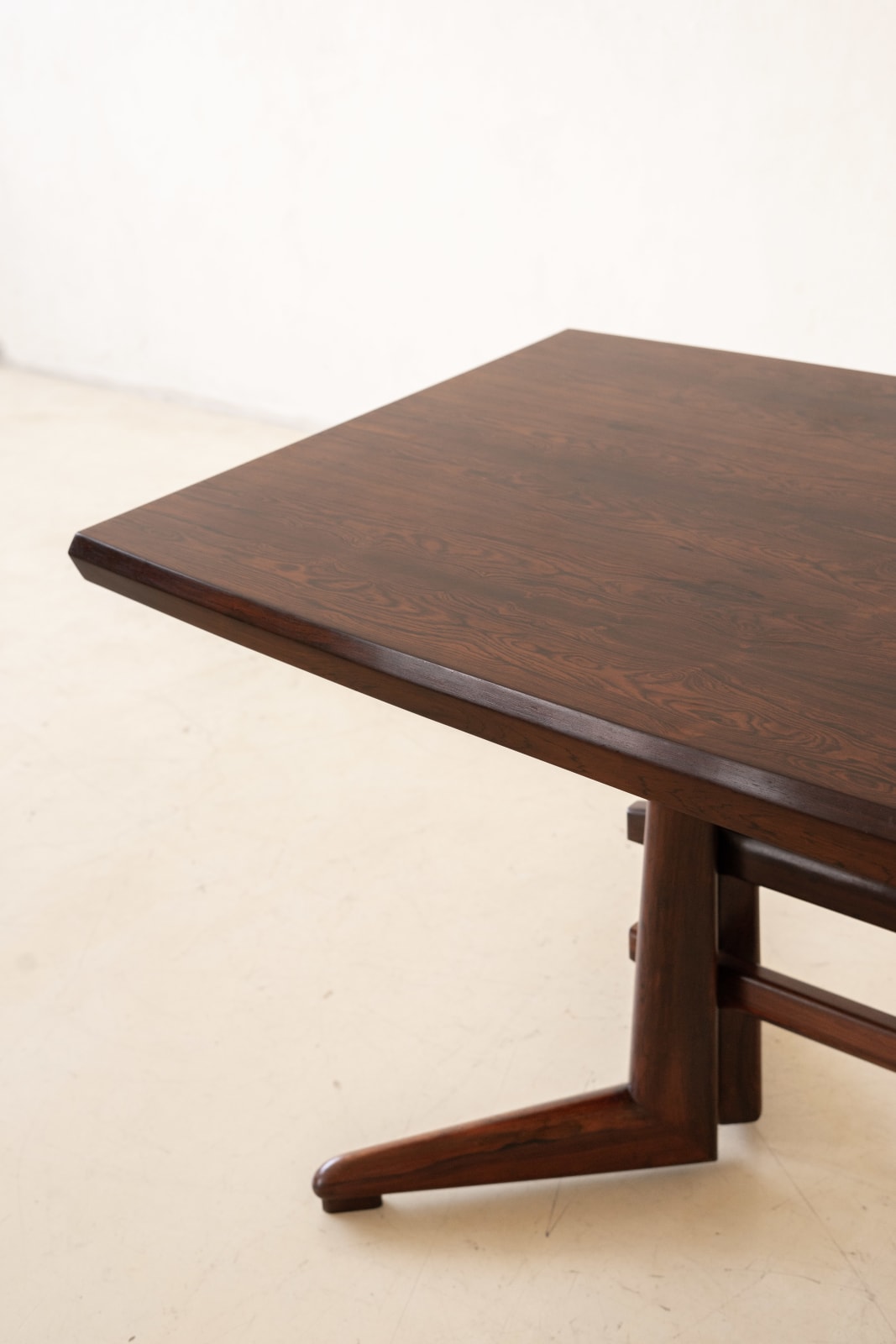 Jean Gillon, Expandable Dining Table, 1964