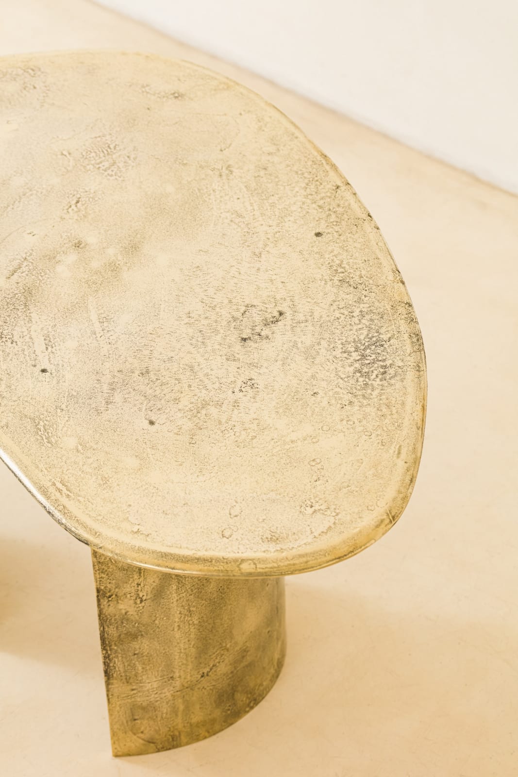 Lucas Recchia, Morfa nº 010 Dining Table, 2024