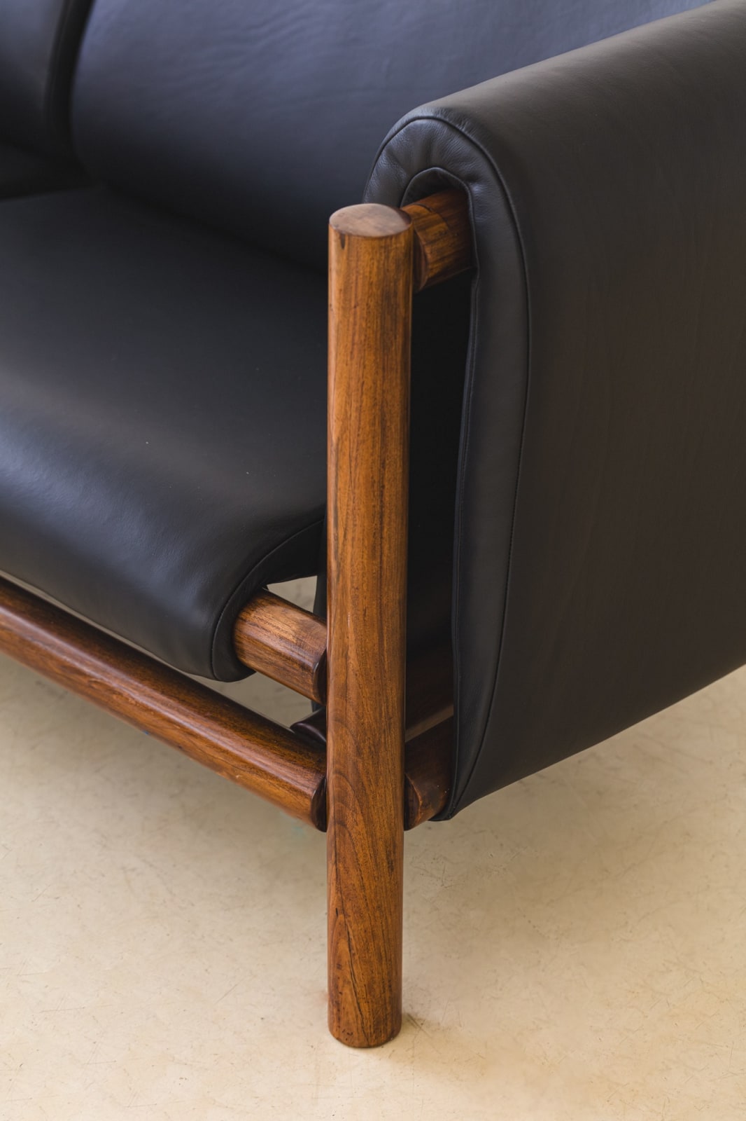 Joaquim Tenreiro, Manta Solta Sofa, 1955