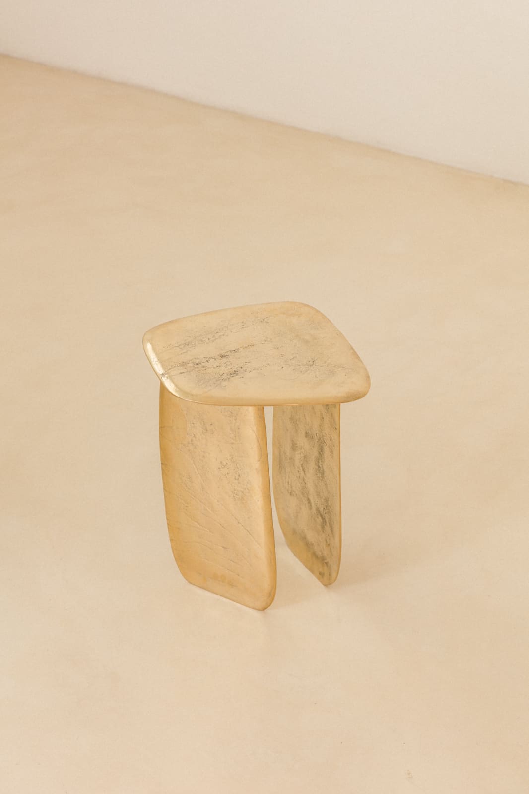 Lucas Recchia, Morfa nº 01 (Unpolished Bronze), 2019