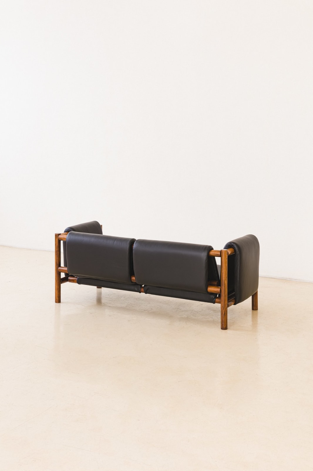 Joaquim Tenreiro, Manta Solta Sofa, 1955