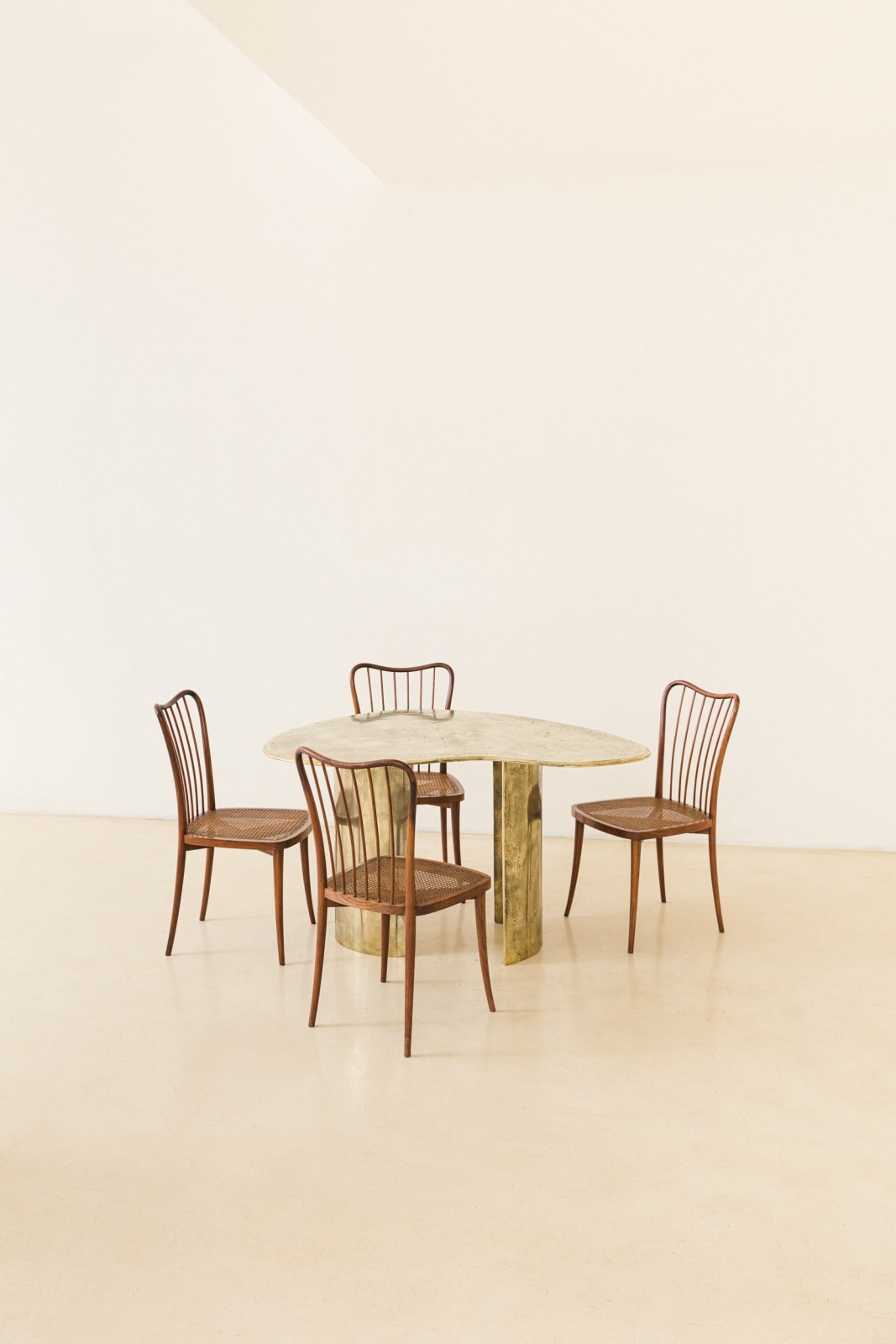 Lucas Recchia, Morfa nº 010 Dining Table, 2024