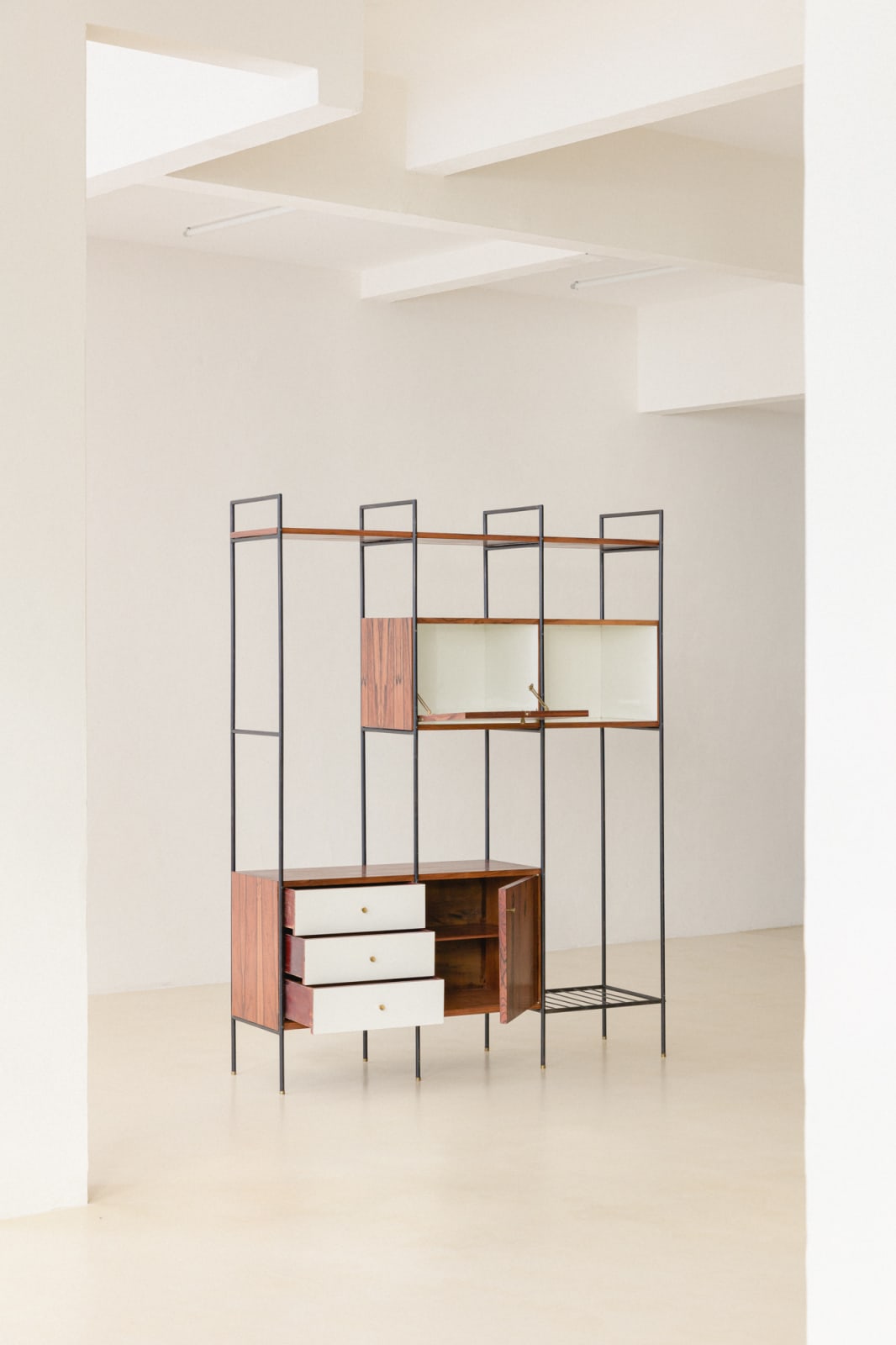 Geraldo de Barros (Unilabor), Bookshelf - Shelving Unit MF710, 1950s