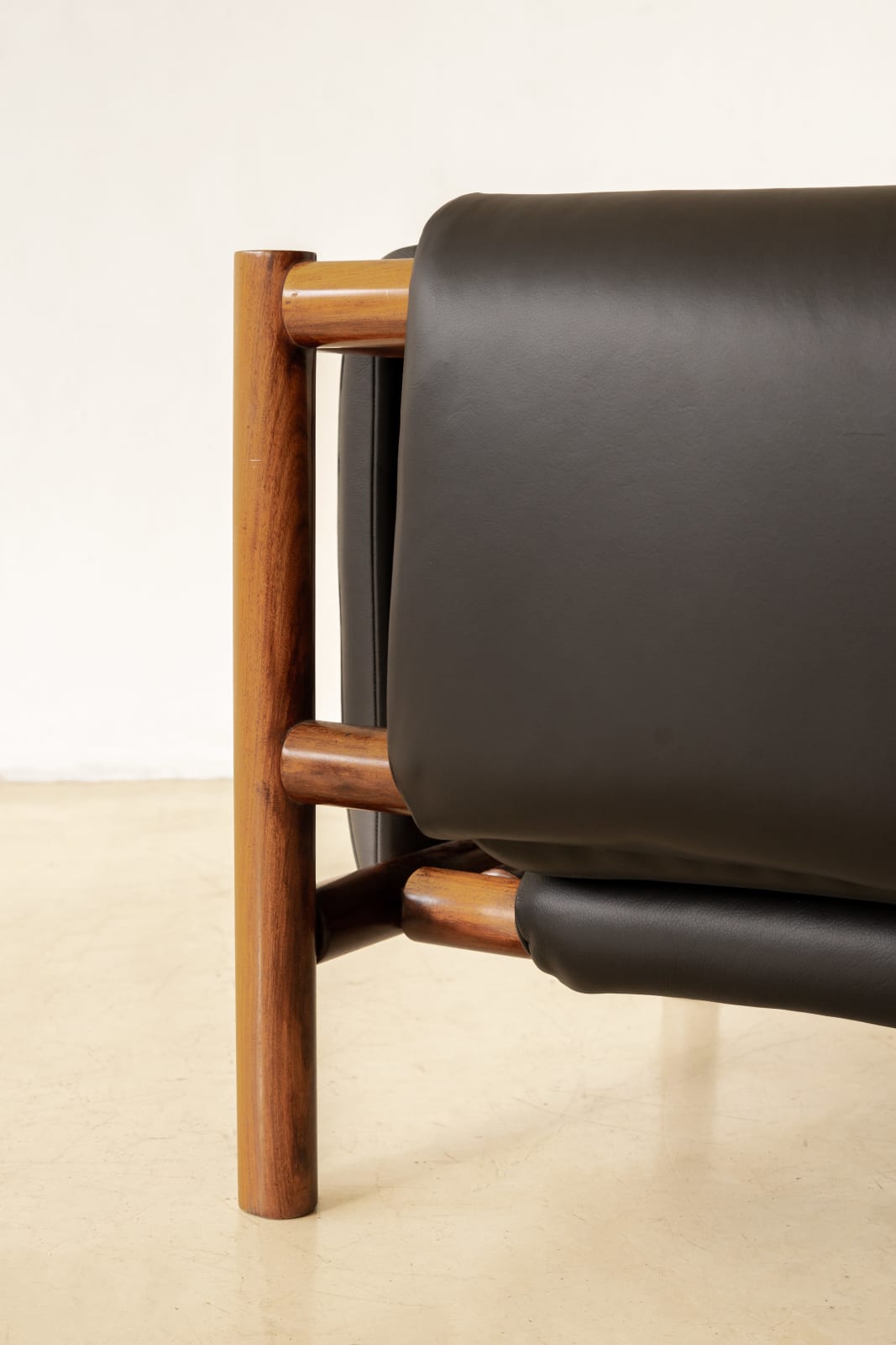 Joaquim Tenreiro, Manta Solta Armchair (2 units), 1955