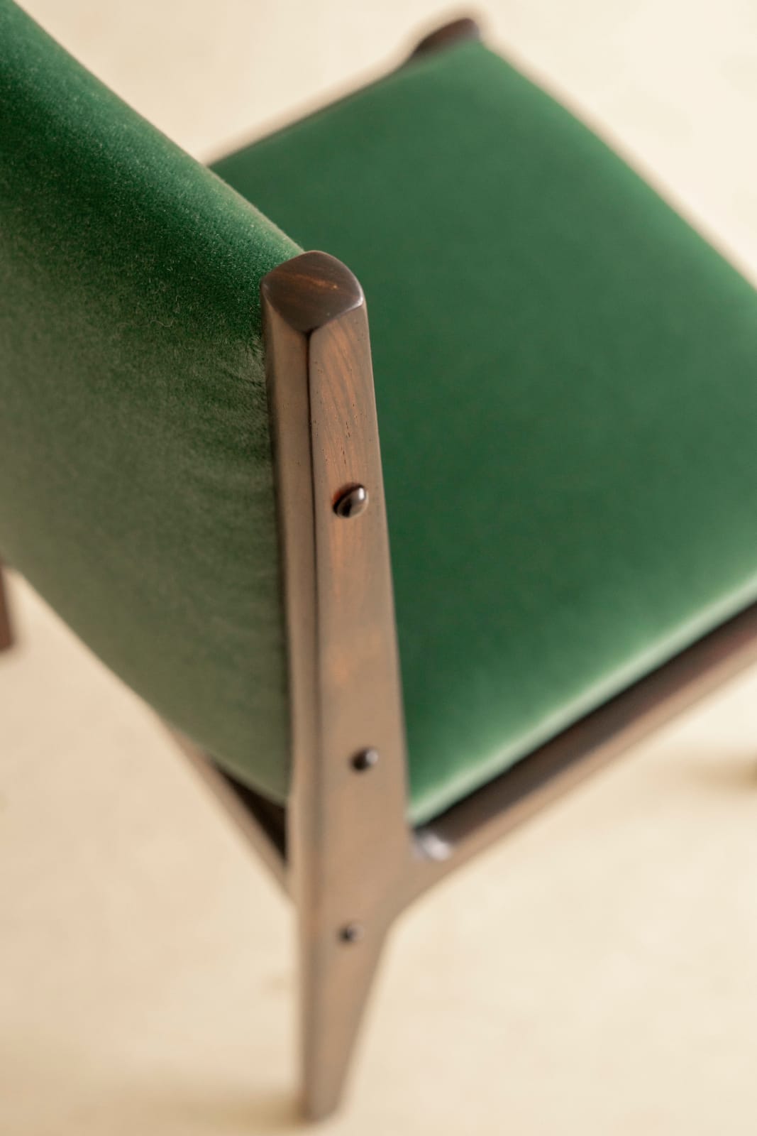 Sergio Rodrigues, Bloch Chairs (8 units), c. 1965