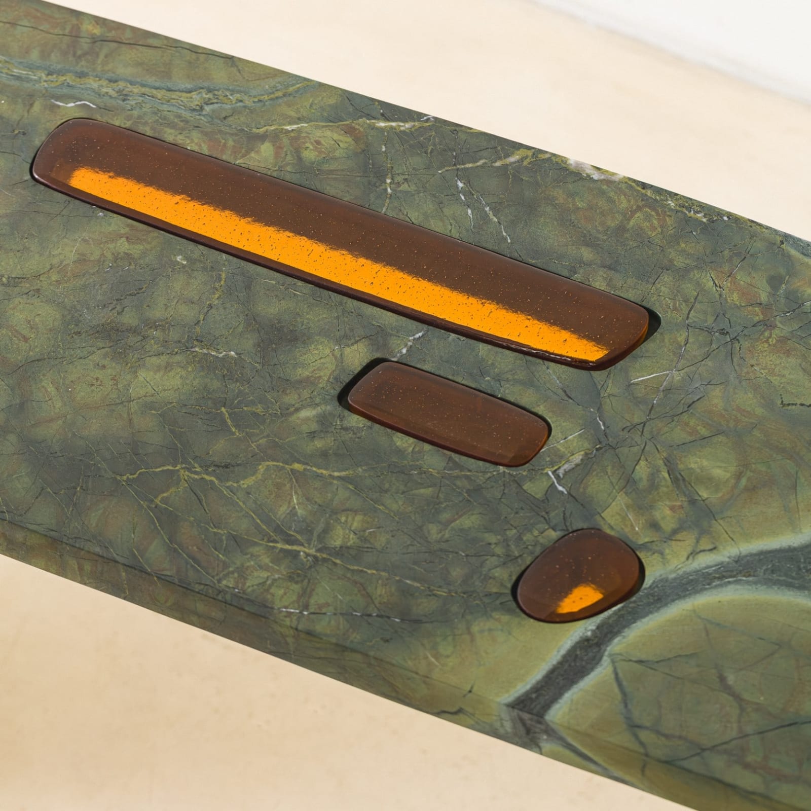 Lucas Recchia, Janelas Sideboard, 2025