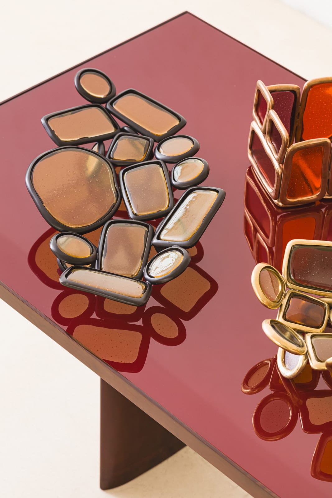 Lucas Recchia, Centerpiece Material Distortion, 2025