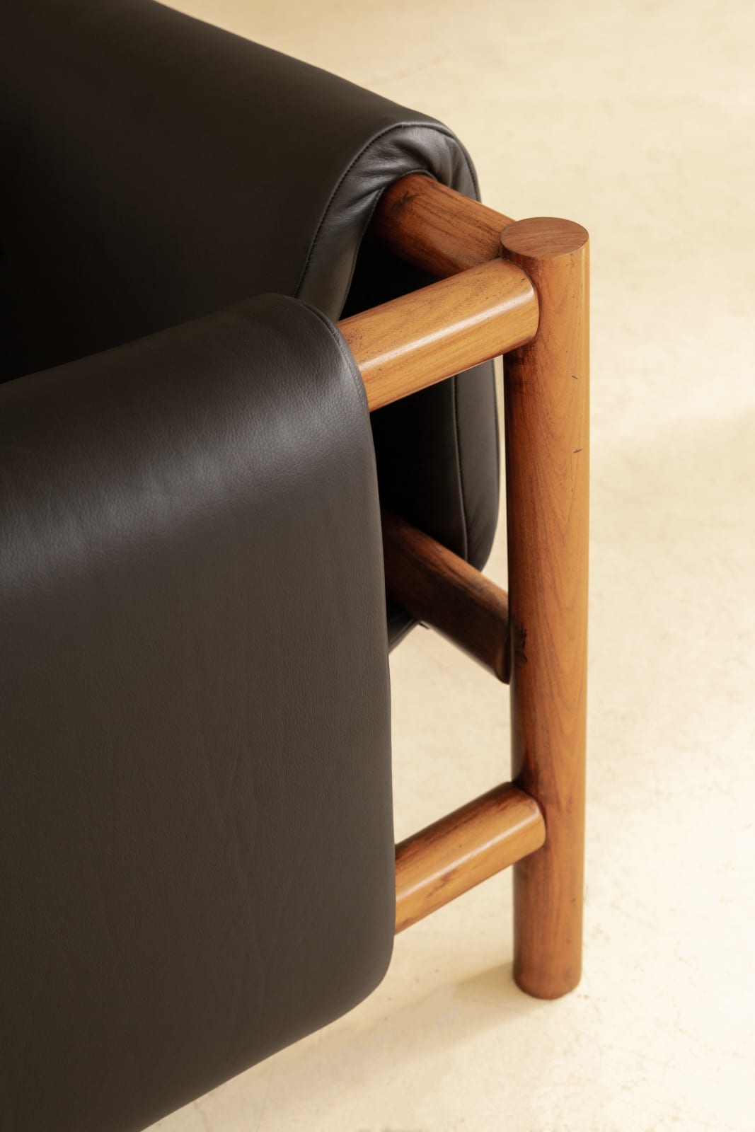 Joaquim Tenreiro, Manta Solta Armchair (2 units), 1955