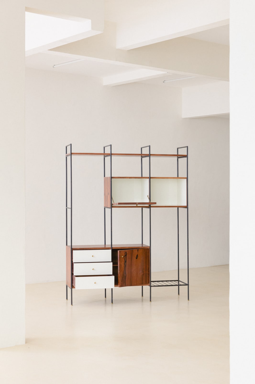 Geraldo de Barros (Unilabor), Bookshelf - Shelving Unit MF710, 1950s