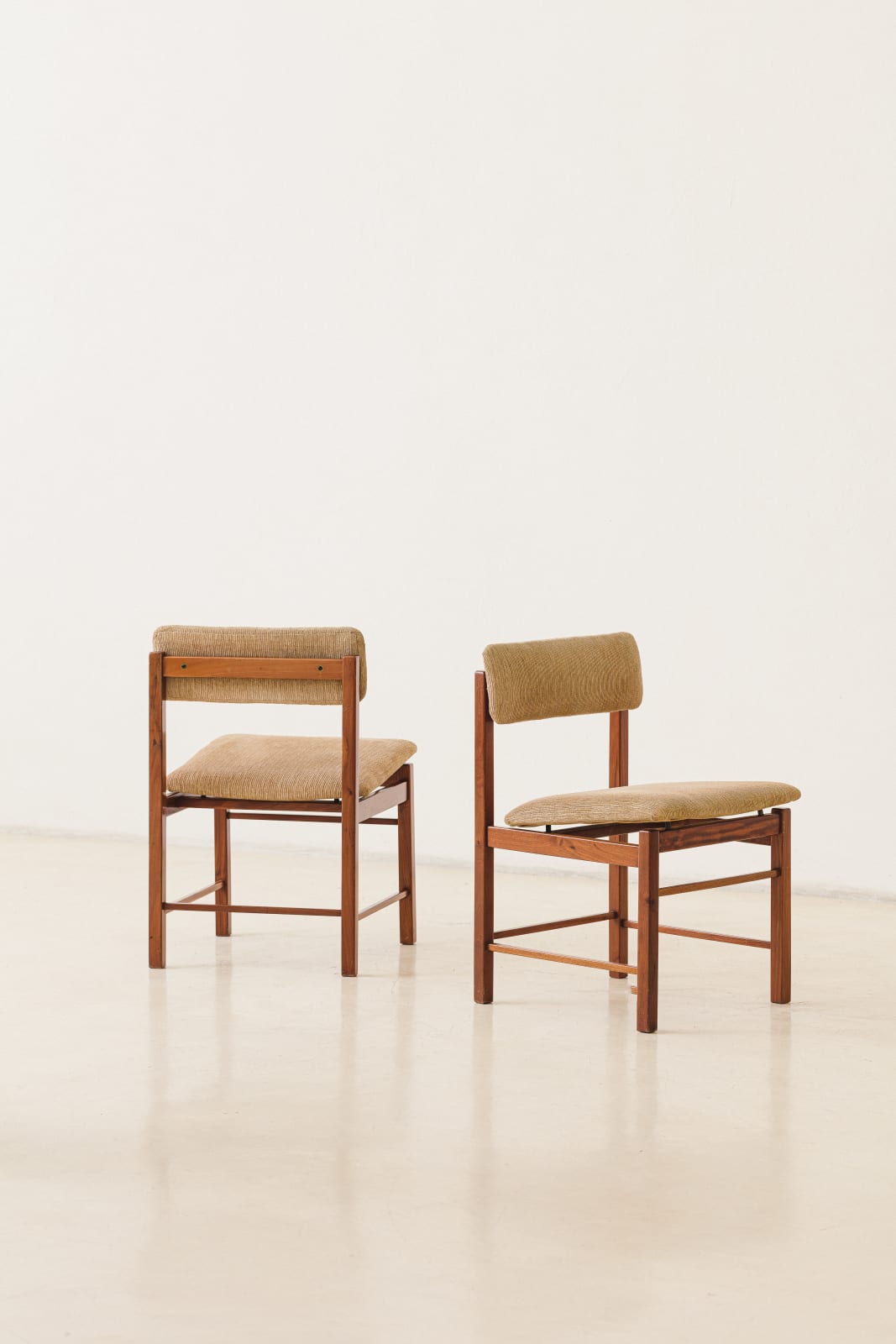 Ernesto Hauner, Dining chair (10 units), 1960s