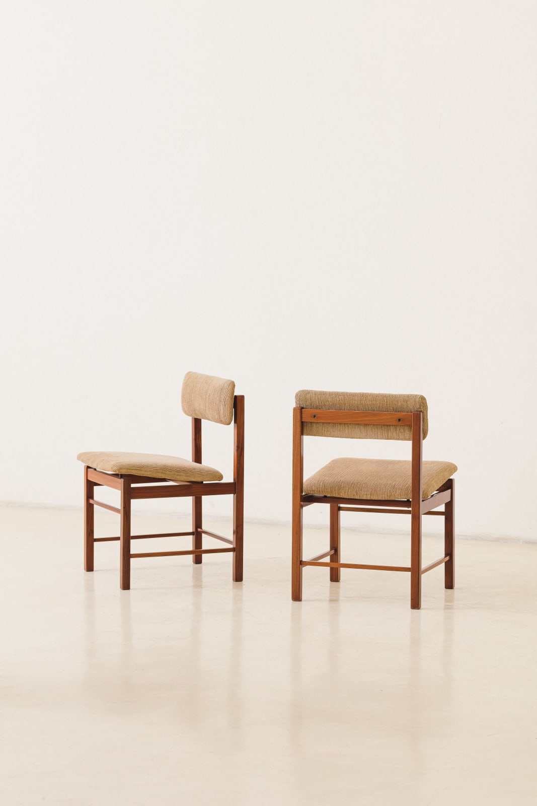 Ernesto Hauner, Dining chair (10 units), 1960s