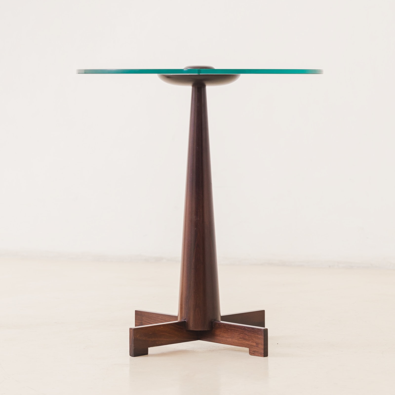 Jorge Zalszupin, me 508 Side Tables, 1959