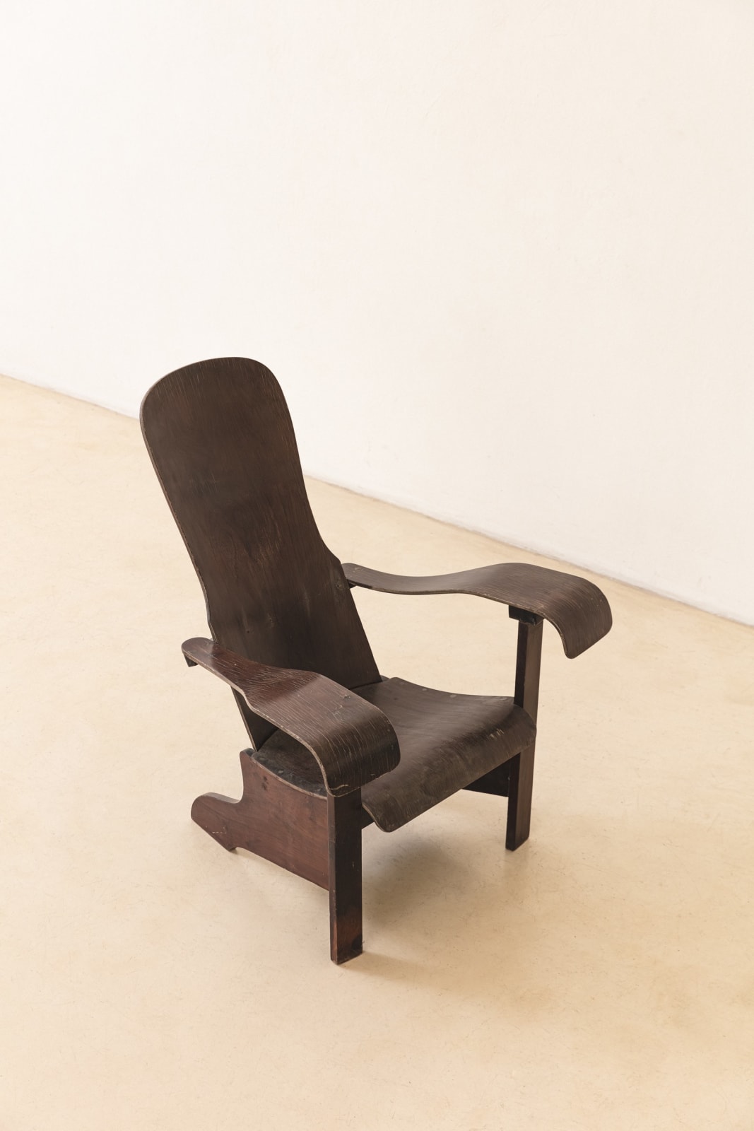 Móveis CIMO, Cardeal Armchair, 1940s