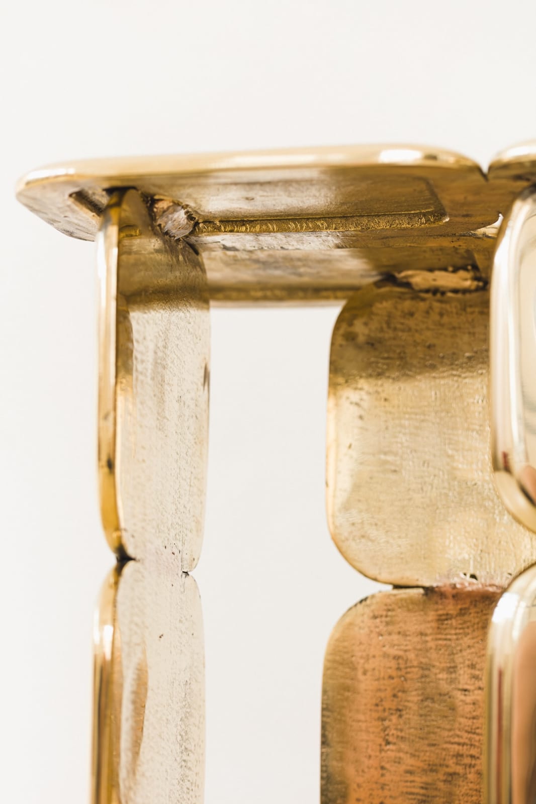 Lucas Recchia, Mosai Side Table, 2025