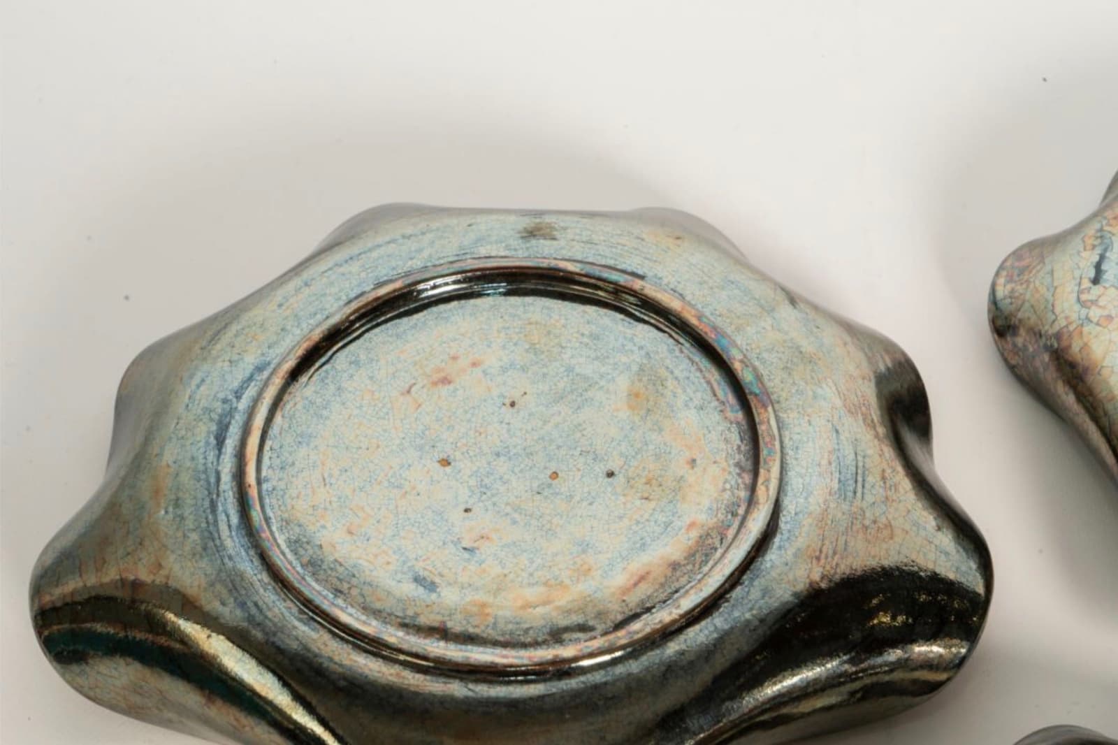 Céramique Arte Forma, Ensemble de 6 plateaux en céramique émaillée , s/d