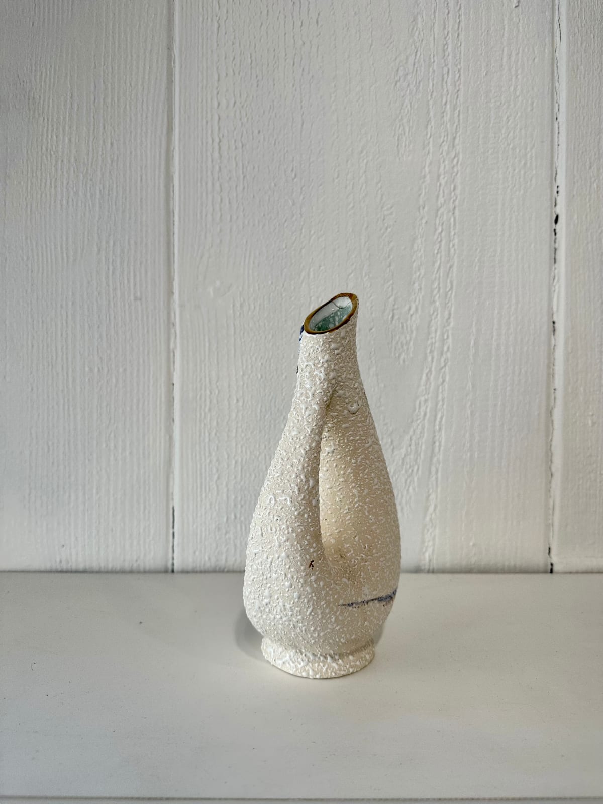 Céramique Tupy, Vase solitaire - céramique moderne brésilienne / Solitary vase - Brazilian modern ceramic, c. 1960