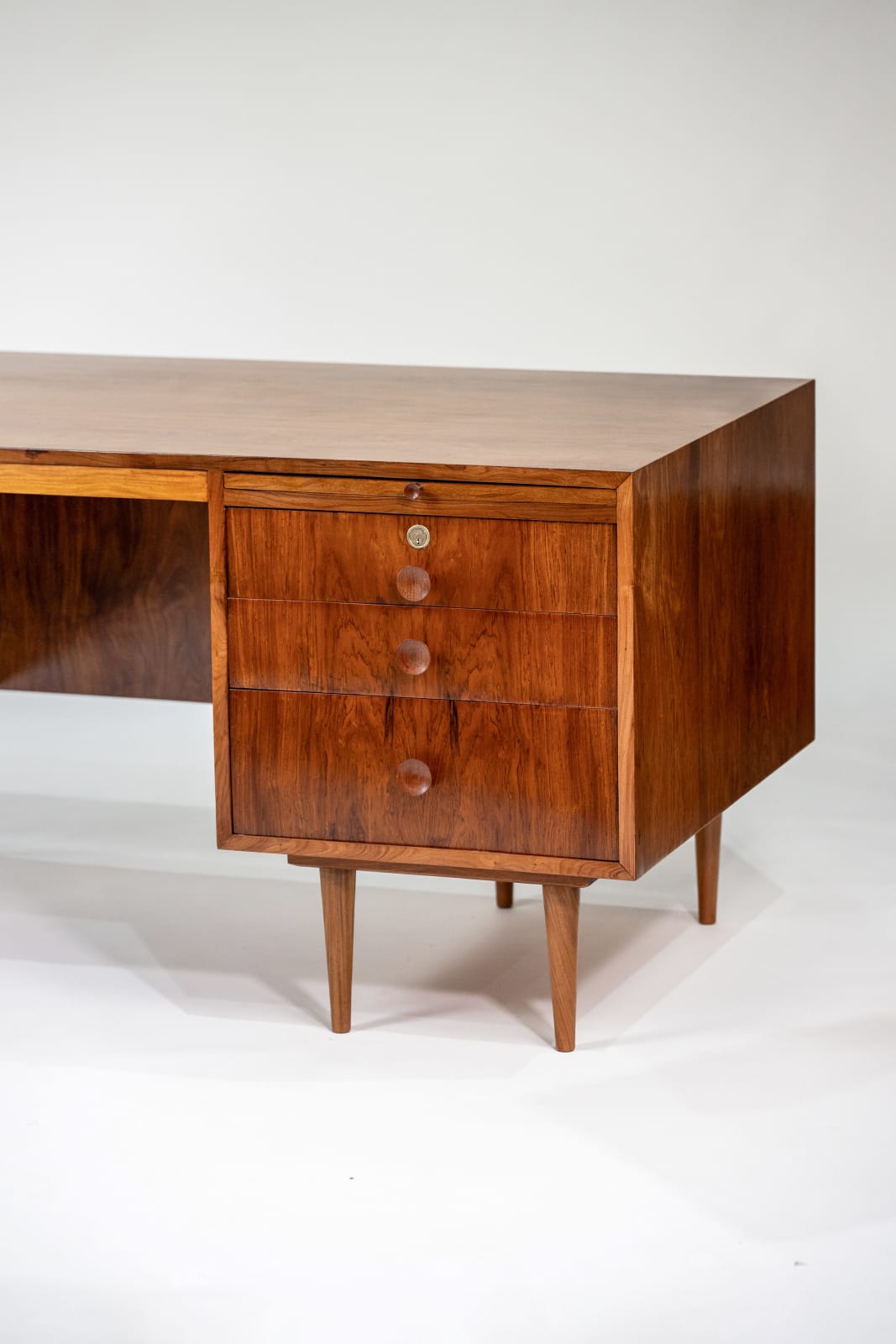 Carlo Hauner, Très rare Bureau (Sur commande)/ Very Rare Desk (On order), c. 1950