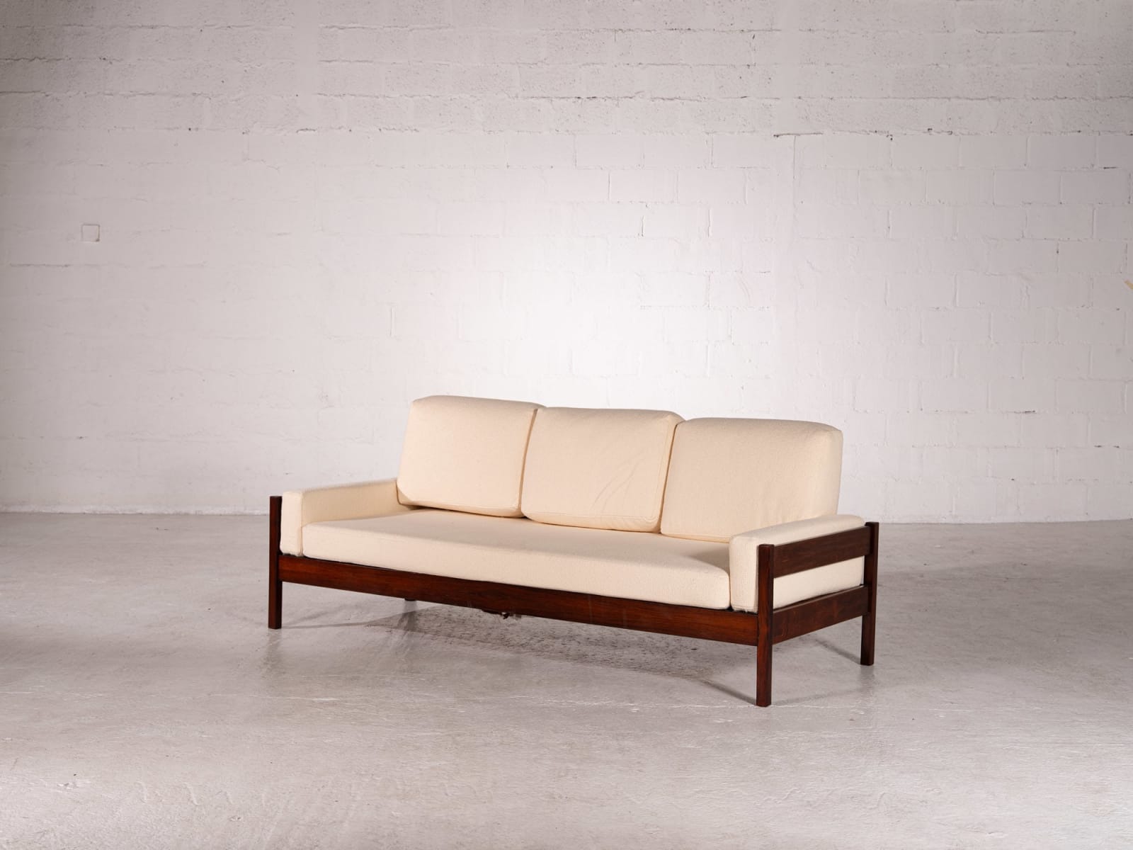 Celina Zilberberg, Canapé trois places/ Three-seater sofa, c. 1960