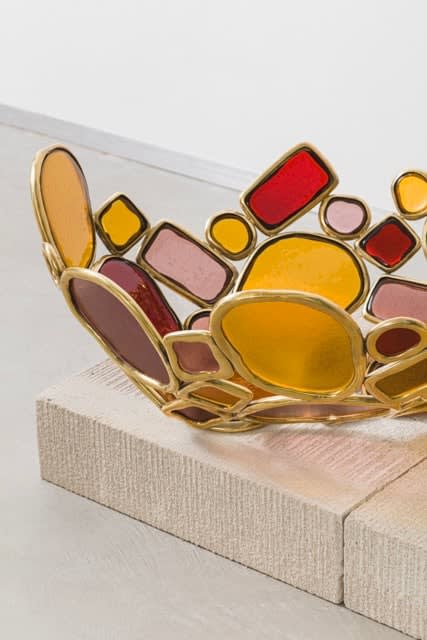 Lucas Recchia, Centre de Table / Centerpiece - Distorção Material, 2025