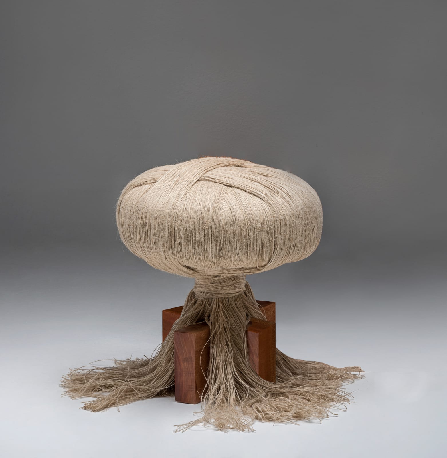 Juliana Vasconcellos, Tabouret Juta/ Juta Stool , 2024