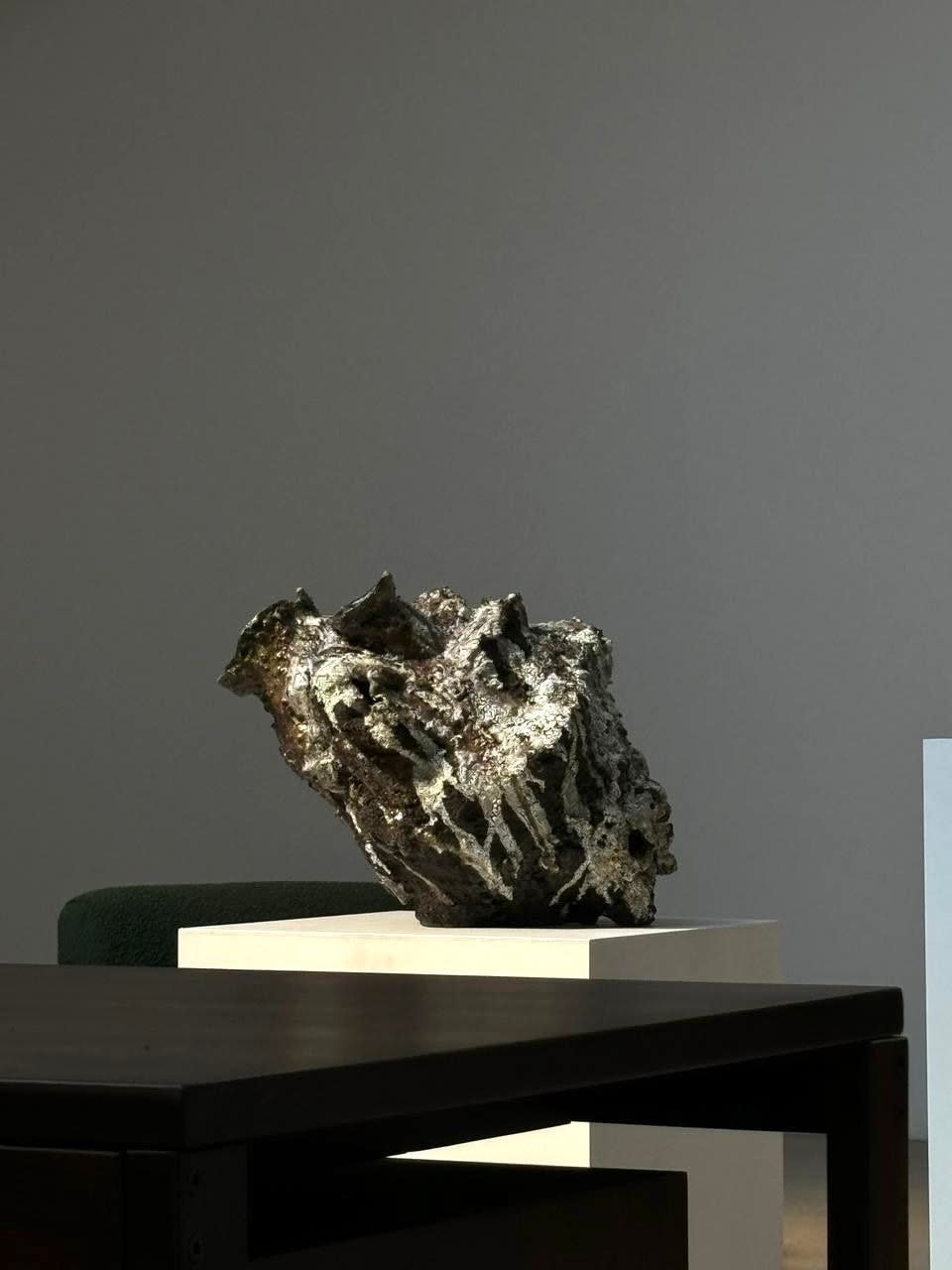 Nicole & Luiza Toldi, Céramique/ Ceramic "Erosao #7", 2024