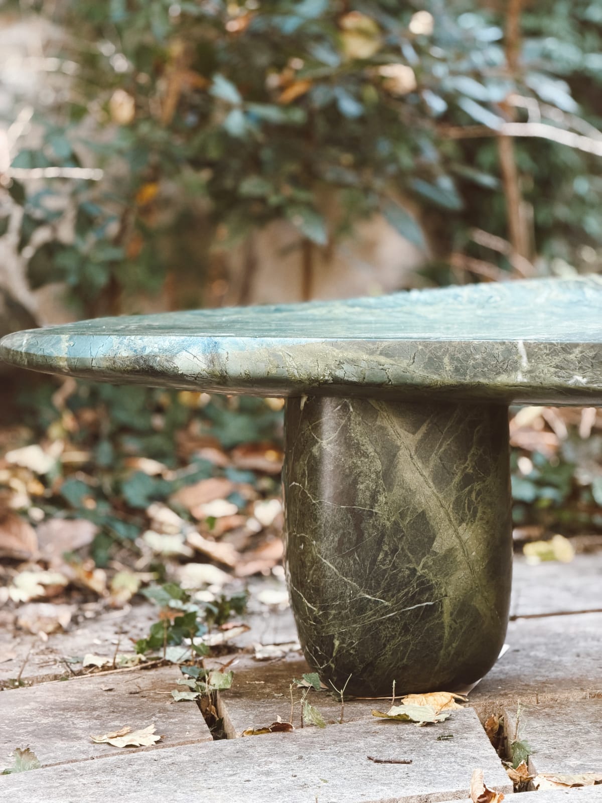 Lucas Recchia, Banc / Bench "Janelas", 2025