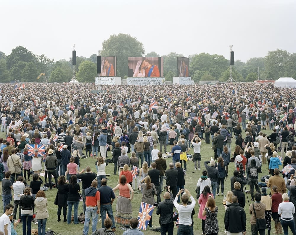 Simon Roberts, Watching the Royal Wedding, Hyde Park, London, 2011, 2011