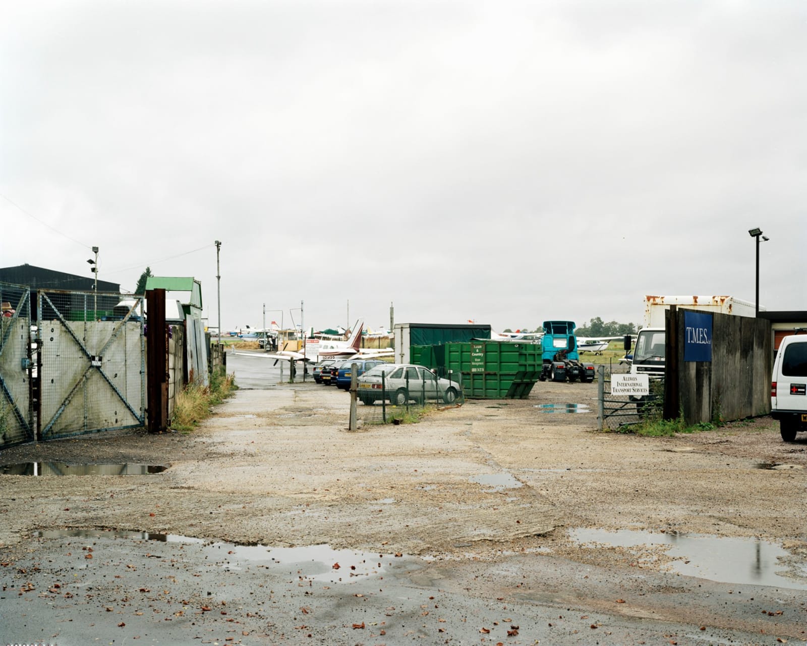 Mark Power, A System of Edges (26 Different Endings) 33 (P11 > N), 2005