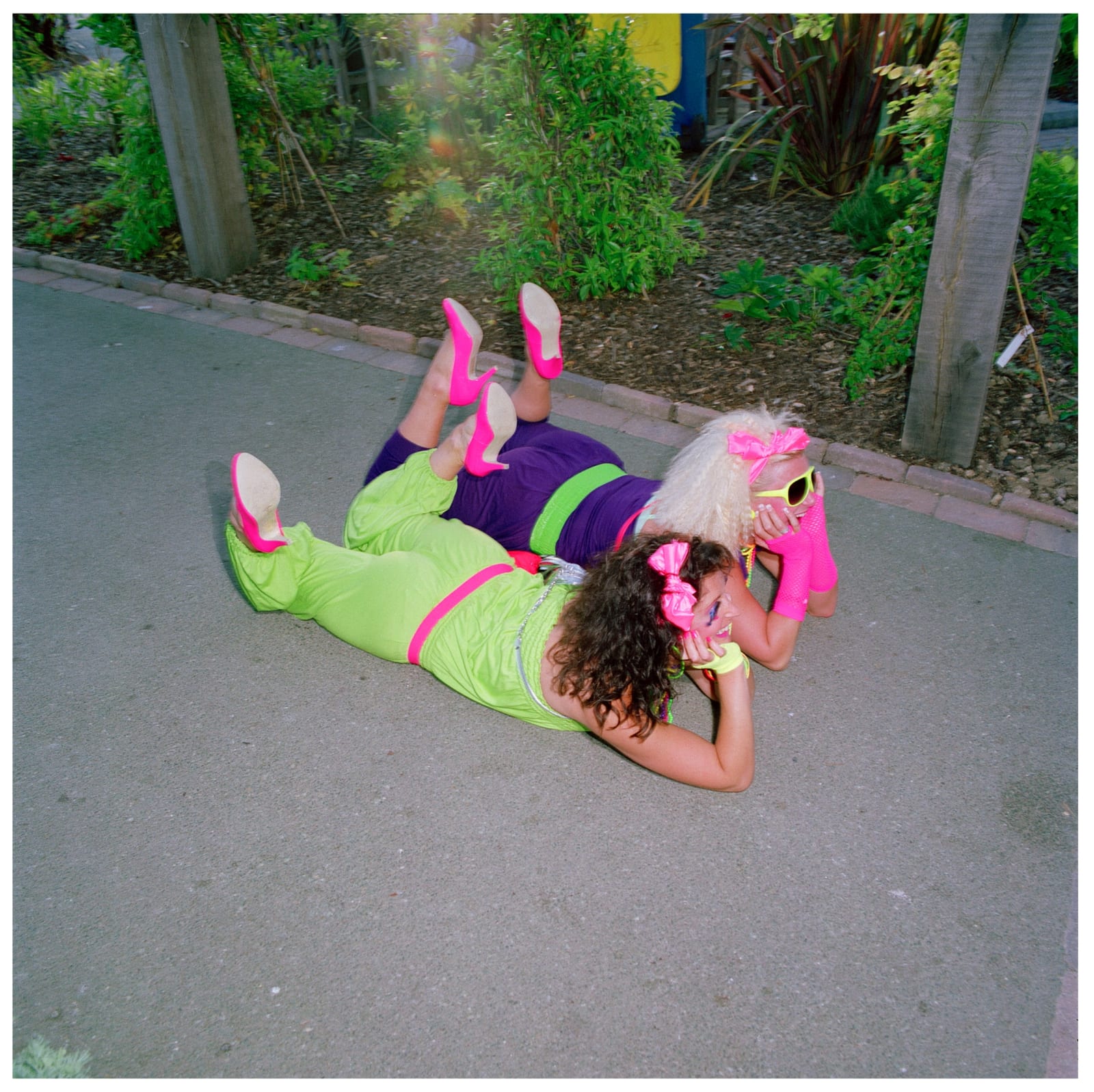 Anna Fox, X Resort 2, Posing, 2009, 2009