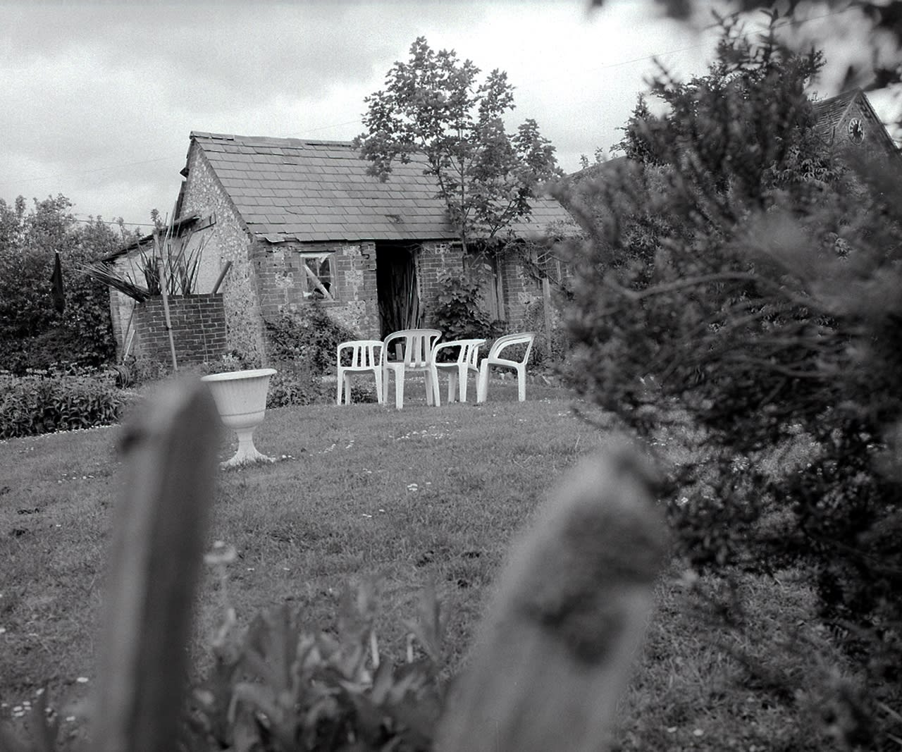 Anna Fox, The Village (06), 1991