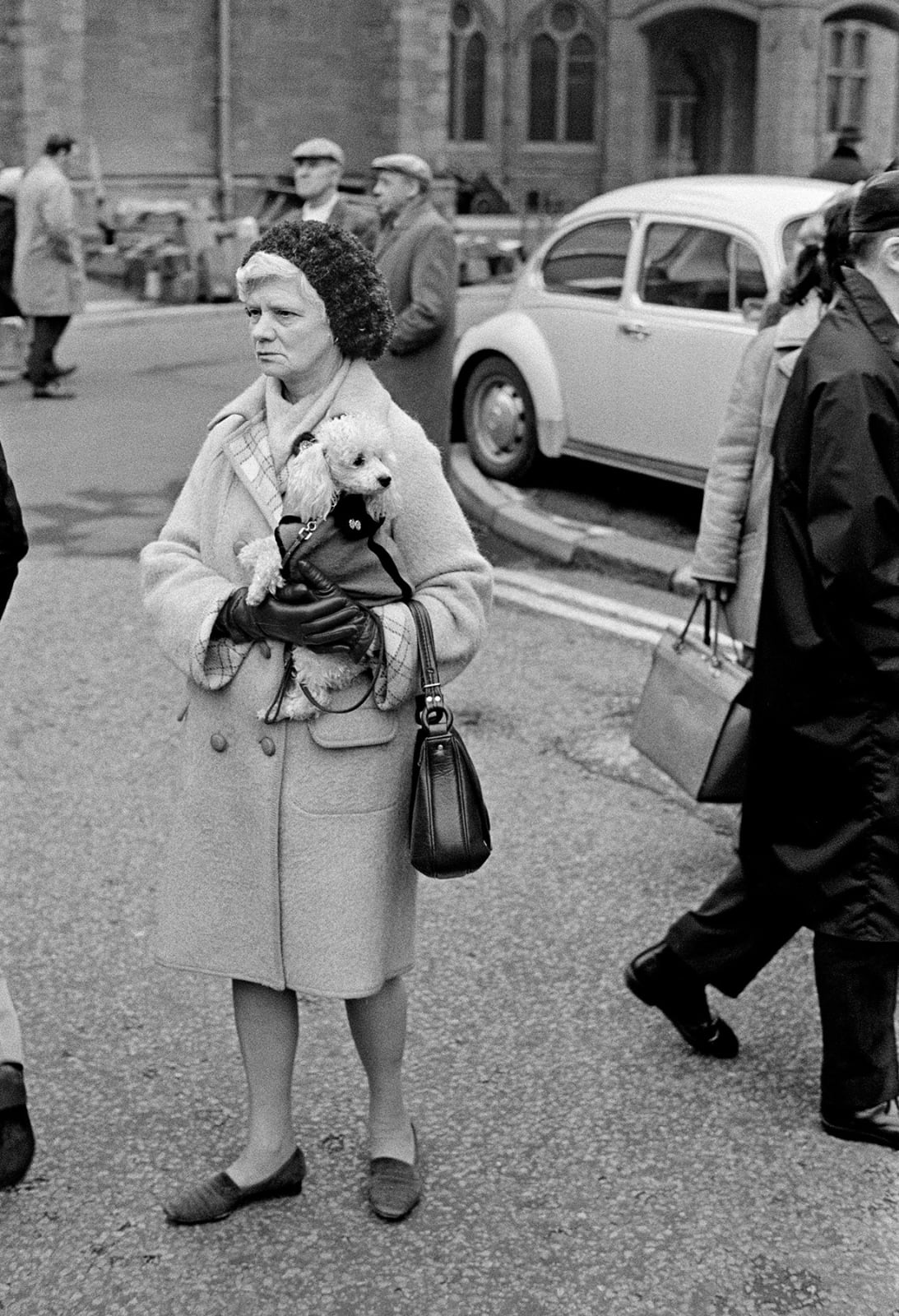 Daniel Meadows, Woman awaiting the outcome of a strike meeting, Barrow-in-Furness, Cumbria. November 1974, 1974